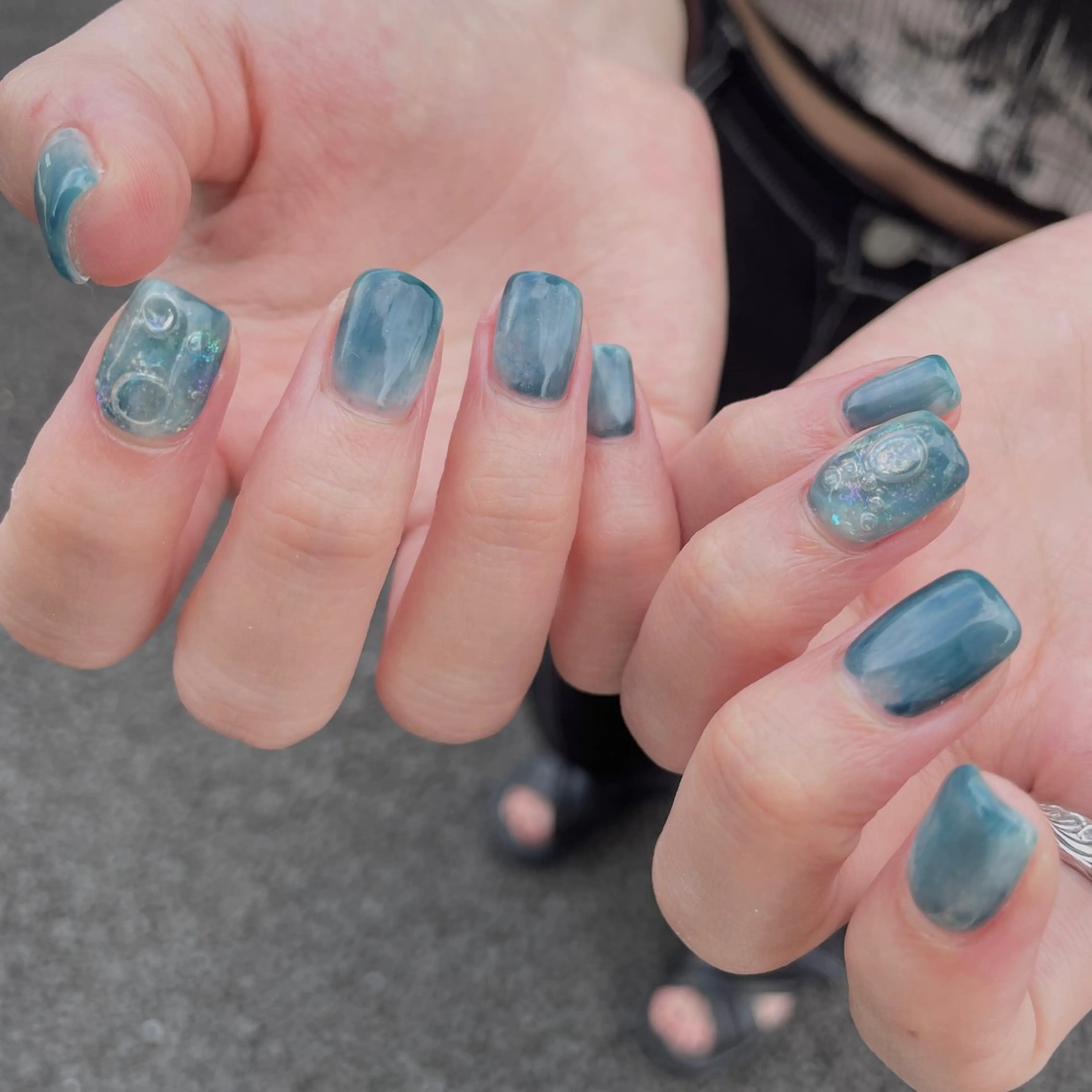 ネイル ブルー グリーン 大理石ネイル(マーブル) ニュアンスネイル ショートネイル ハンドネイル acs.n所属・ネイル，耳つぼ 風間すみれのその他イメージ