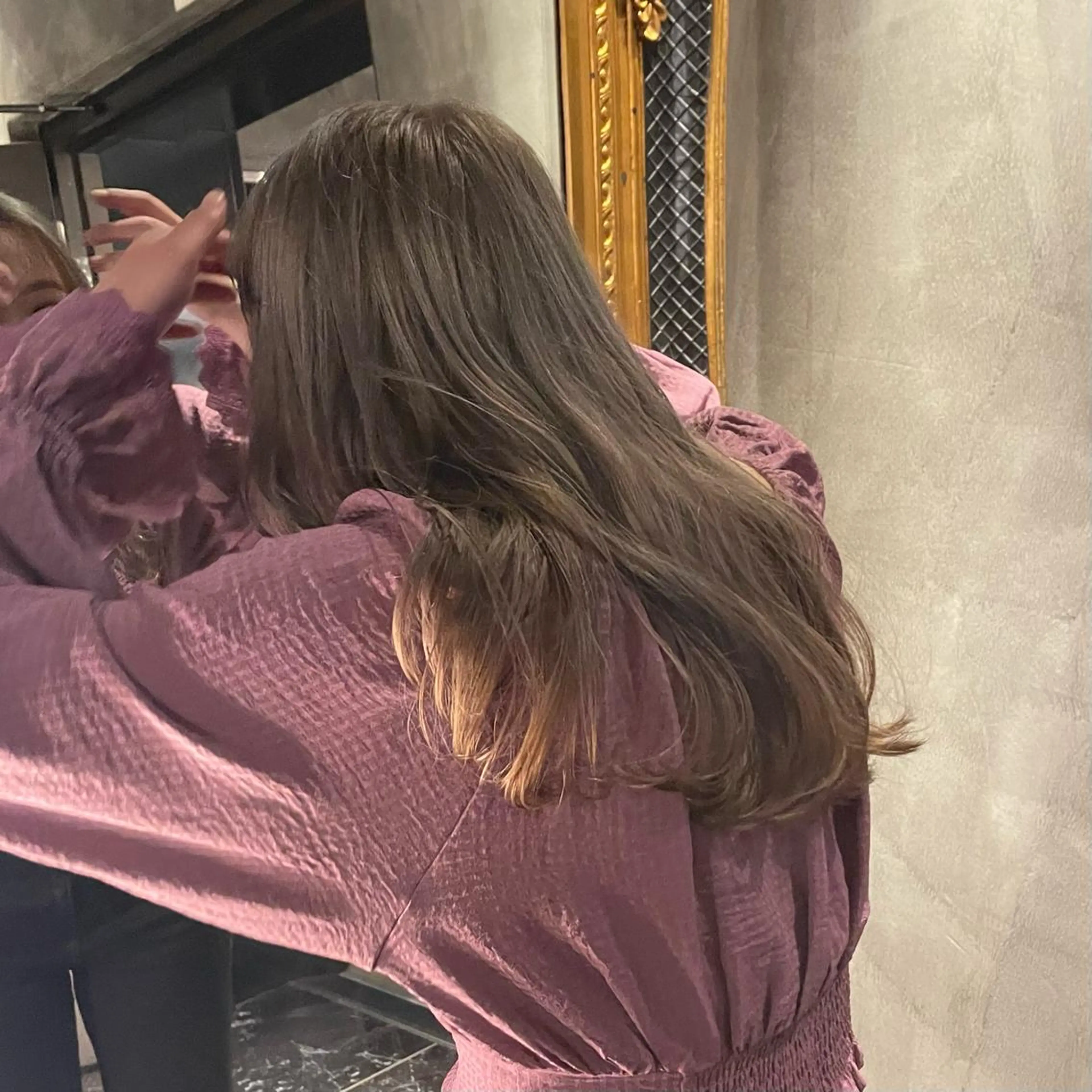 セミロング カラー 🦋透明感カラー /ケアブリーチ🦋のヘアスタイル