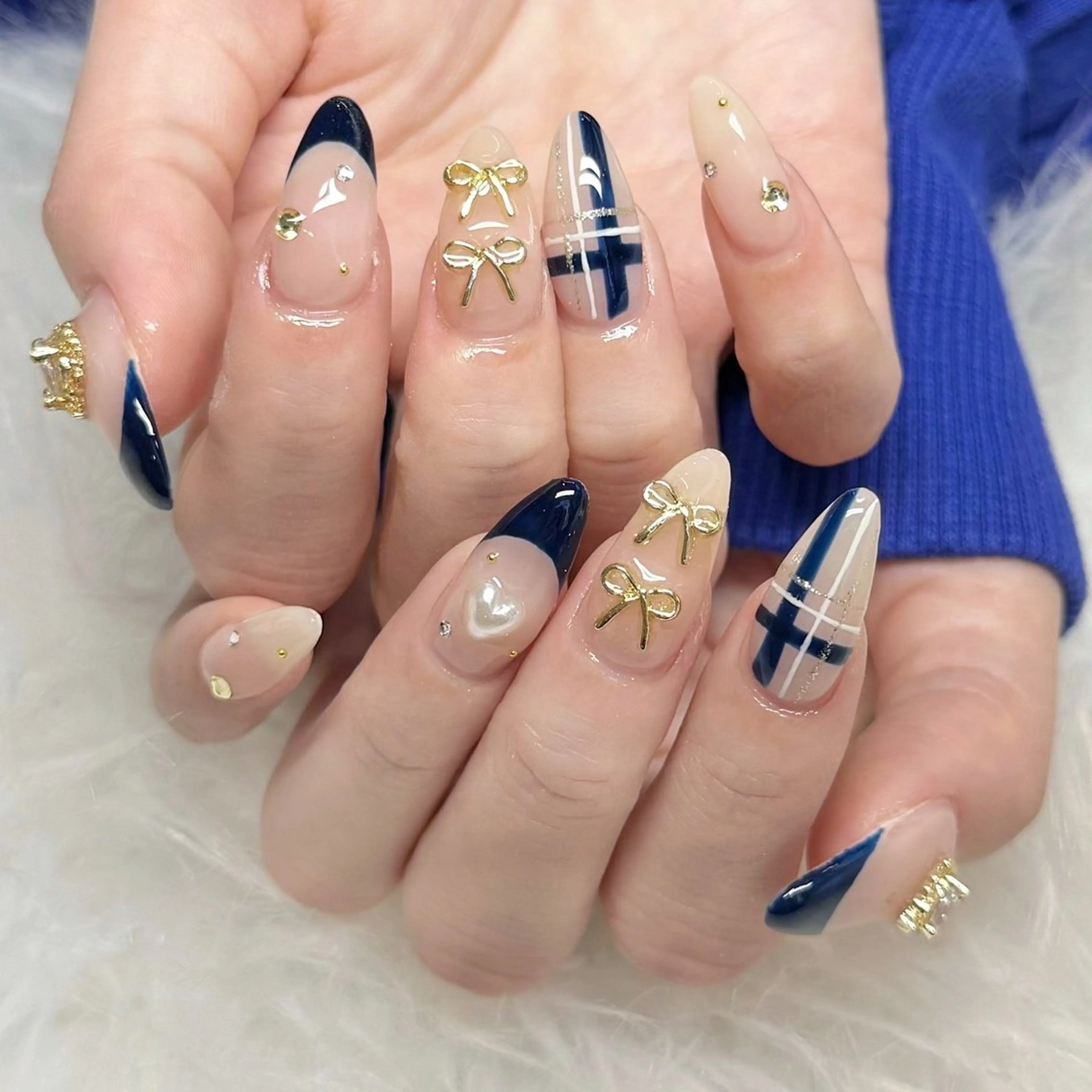 ネイル ハンドネイル 🍁nail. kaede🍁のネイルデザイン