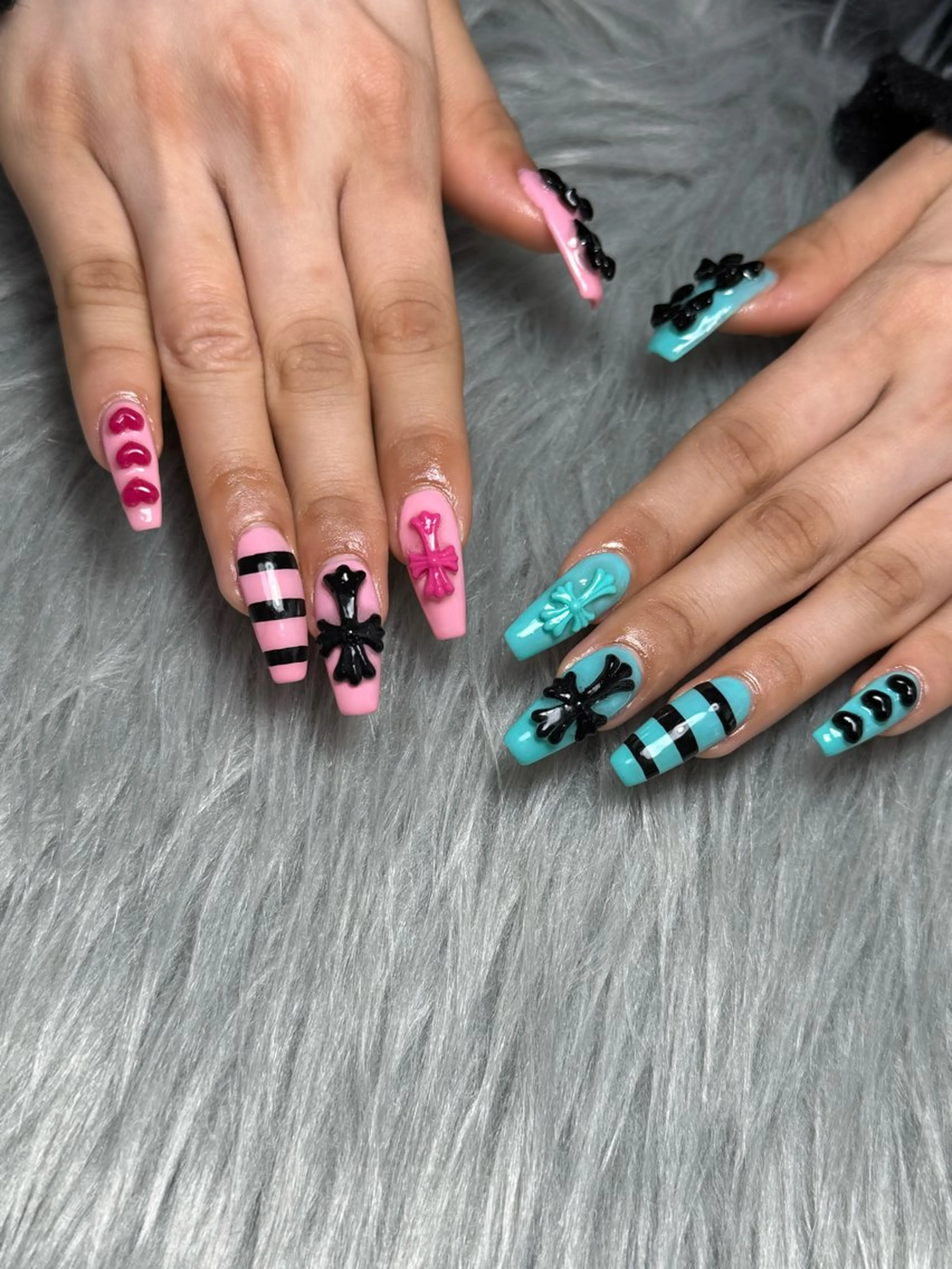 ロング ハンドネイル forR's AIKAのネイルデザイン