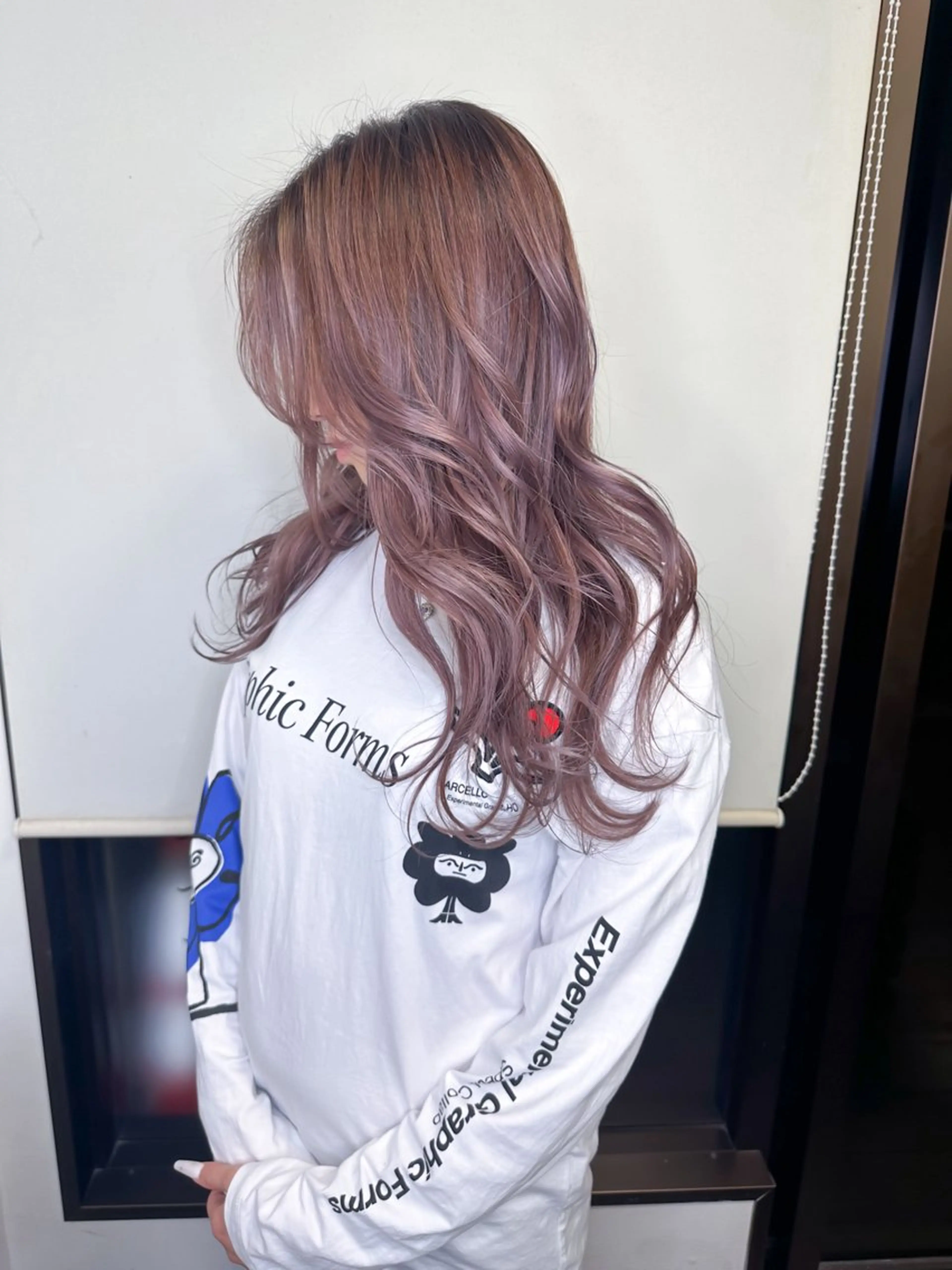 ミディアム カラー カット ヘアカラー トリートメント peg.hair所属・ブリーチカラー🫧 森　凪沙のヘアスタイル