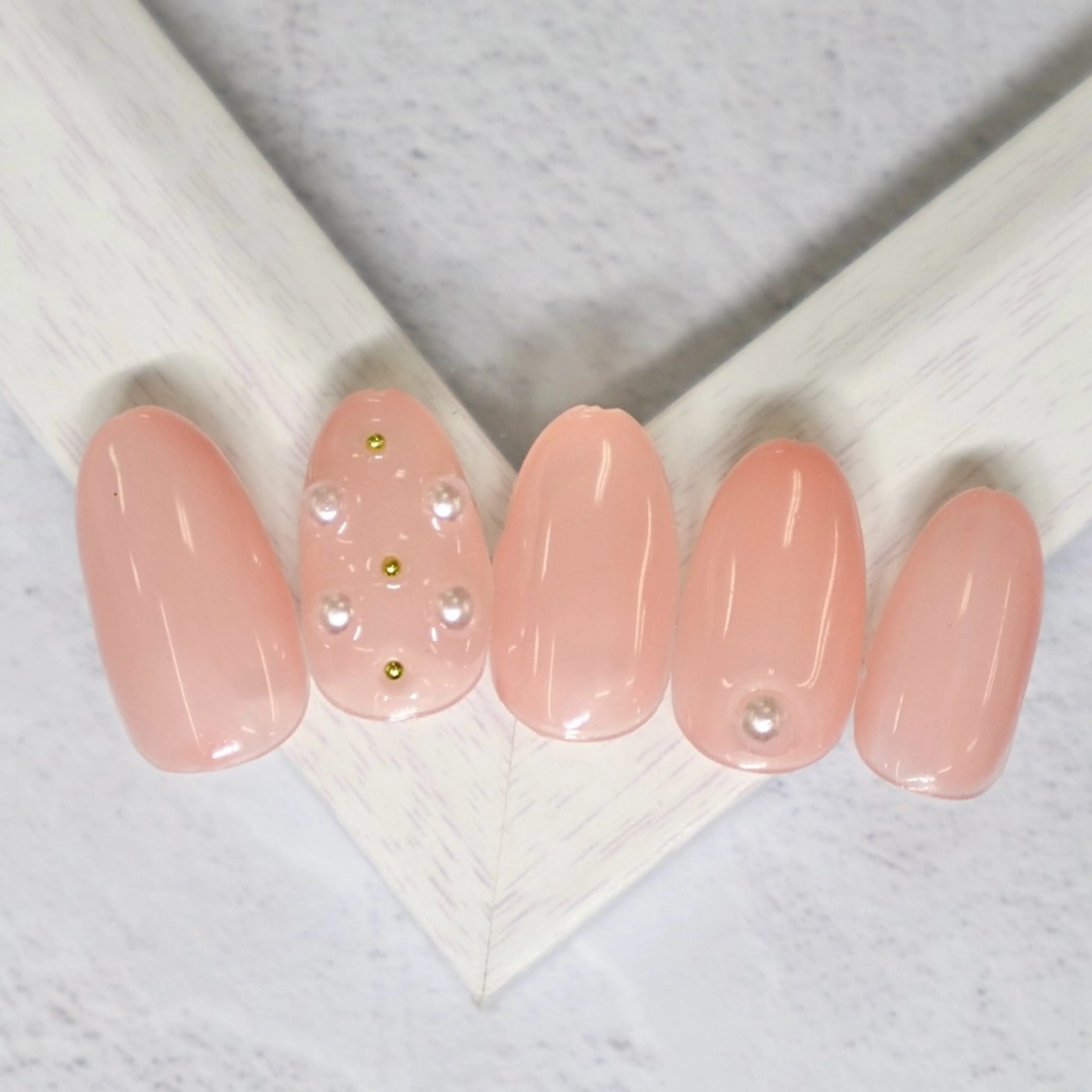 ネイル L‘ねいる 江坂店 エルネイルエサカテンのネイルデザイン