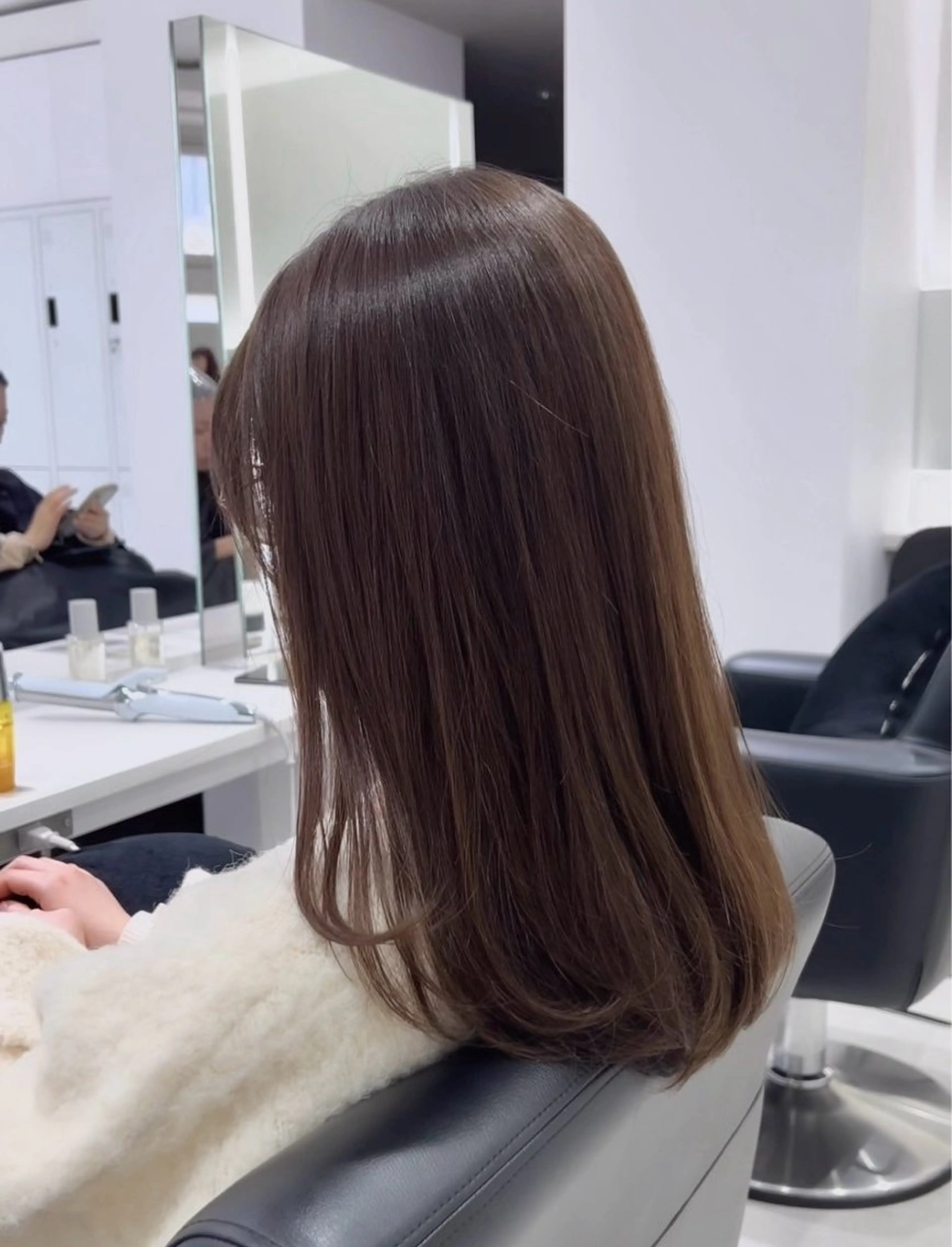 セミロング カラー ヘアカラー トリートメント ヘアセット グレージュ/ベージュ /経堂/sana🌱のヘアスタイル