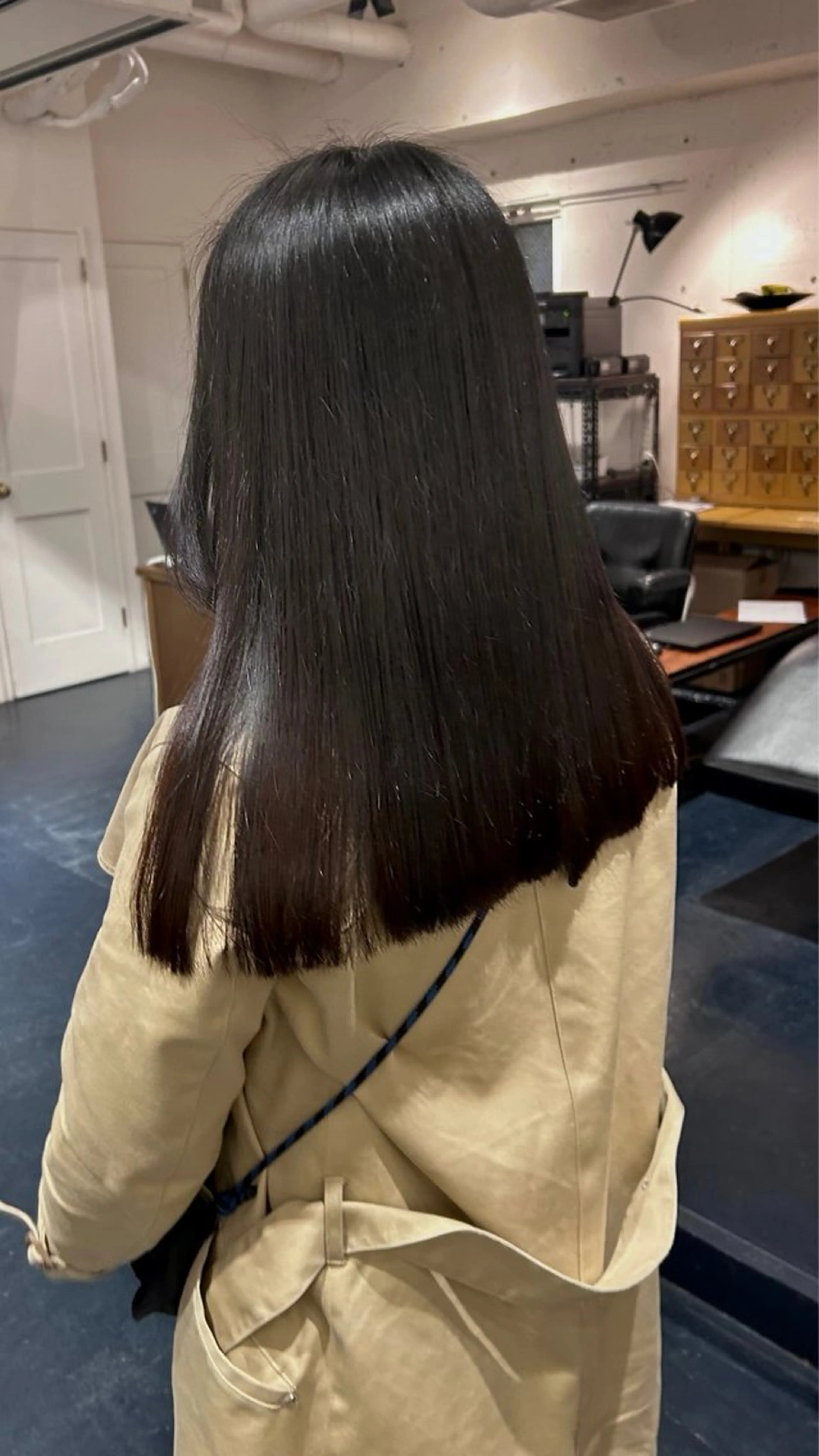 ロング L’HOMME BLANC所属・佐藤 優里奈のヘアスタイル