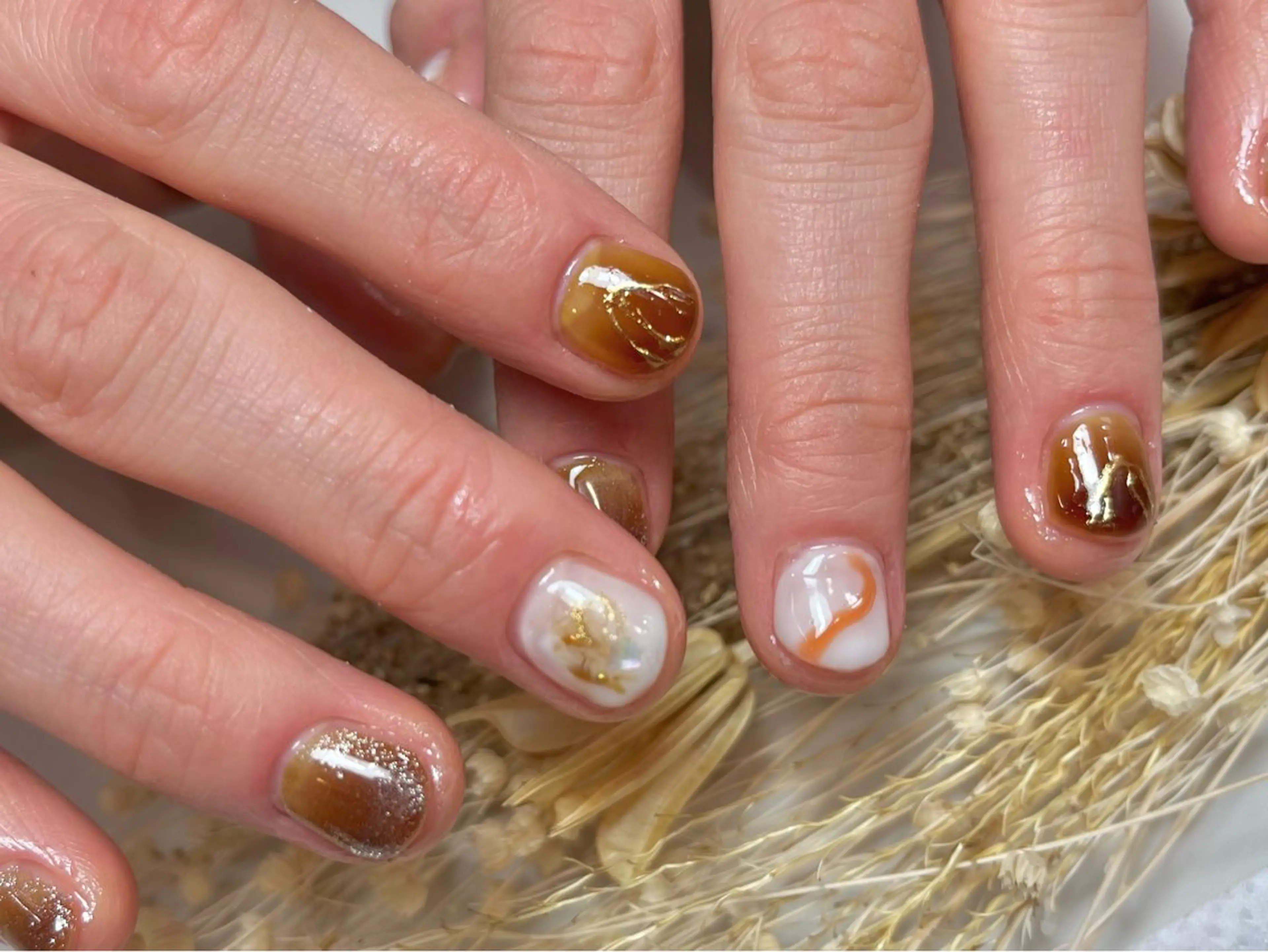 ネイル ニュアンスネイル Queen nail所属・QUEENＮA IＬ JR寺田町1分のネイルデザイン