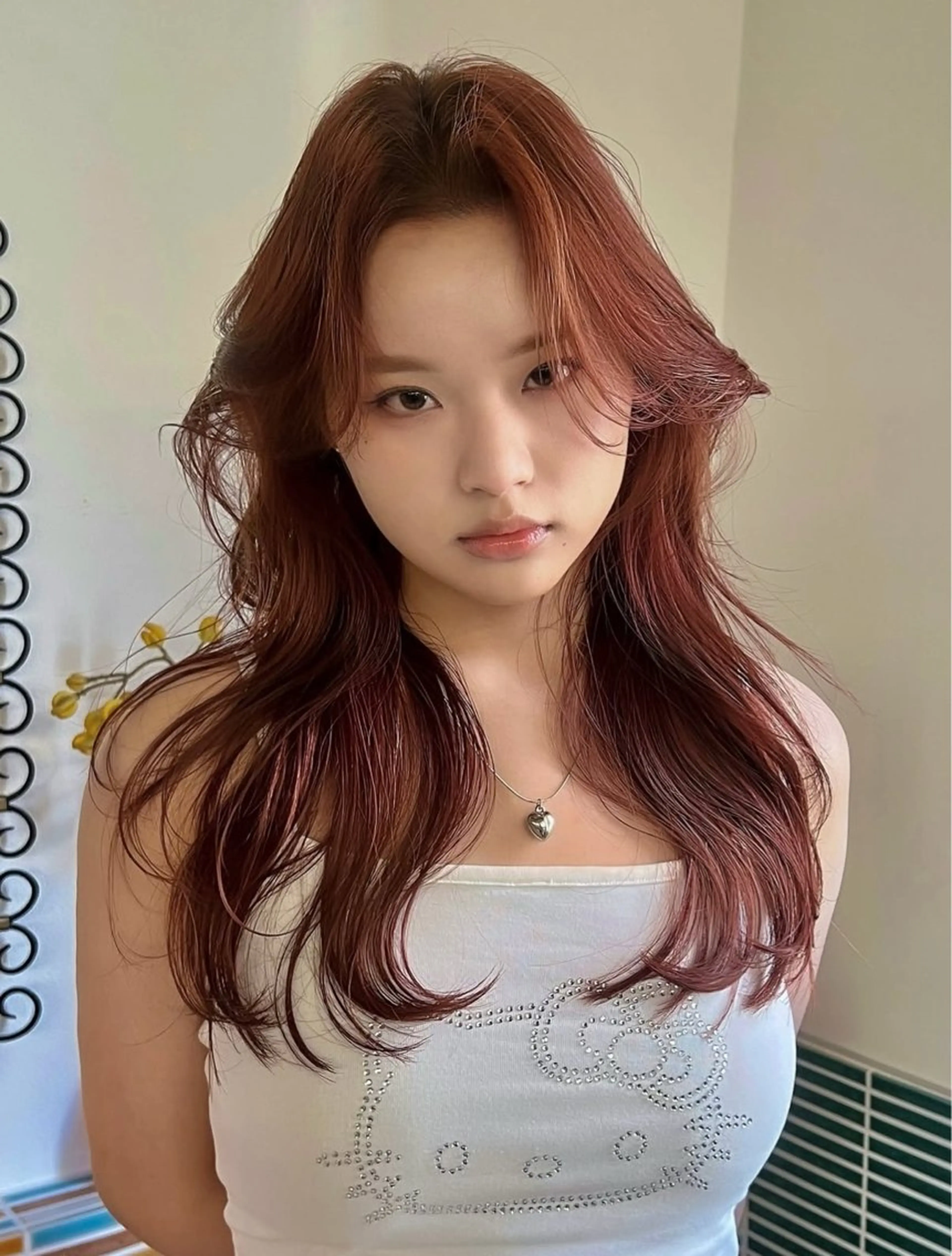 ロング カラー ヘアアレンジ 縮毛矯正ブリーチ/ ベージュmamiのヘアスタイル