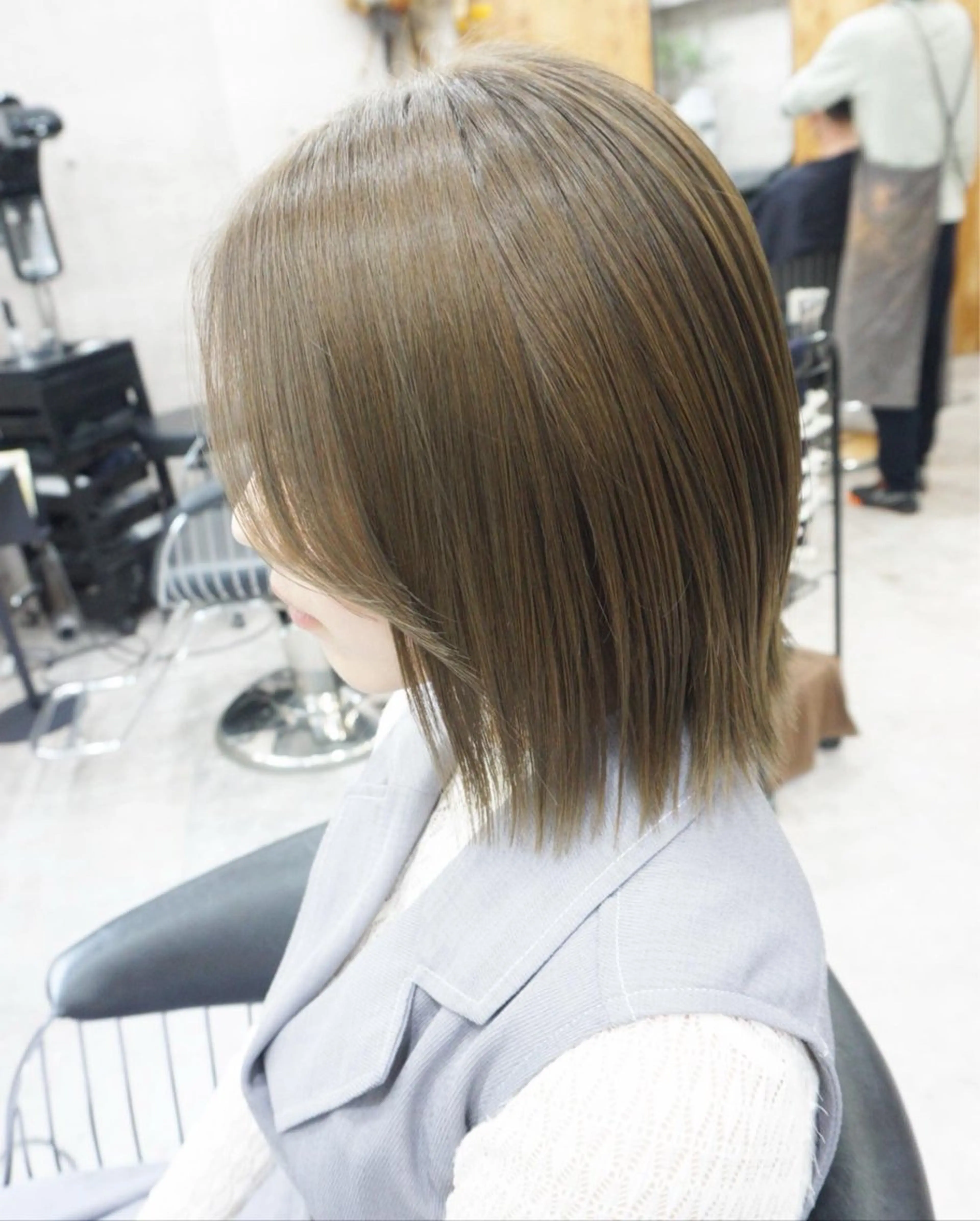 ミディアム シアーブラウン ボブ カット ヘアカラー トリートメント hair teria ryu 大塚のヘアスタイル