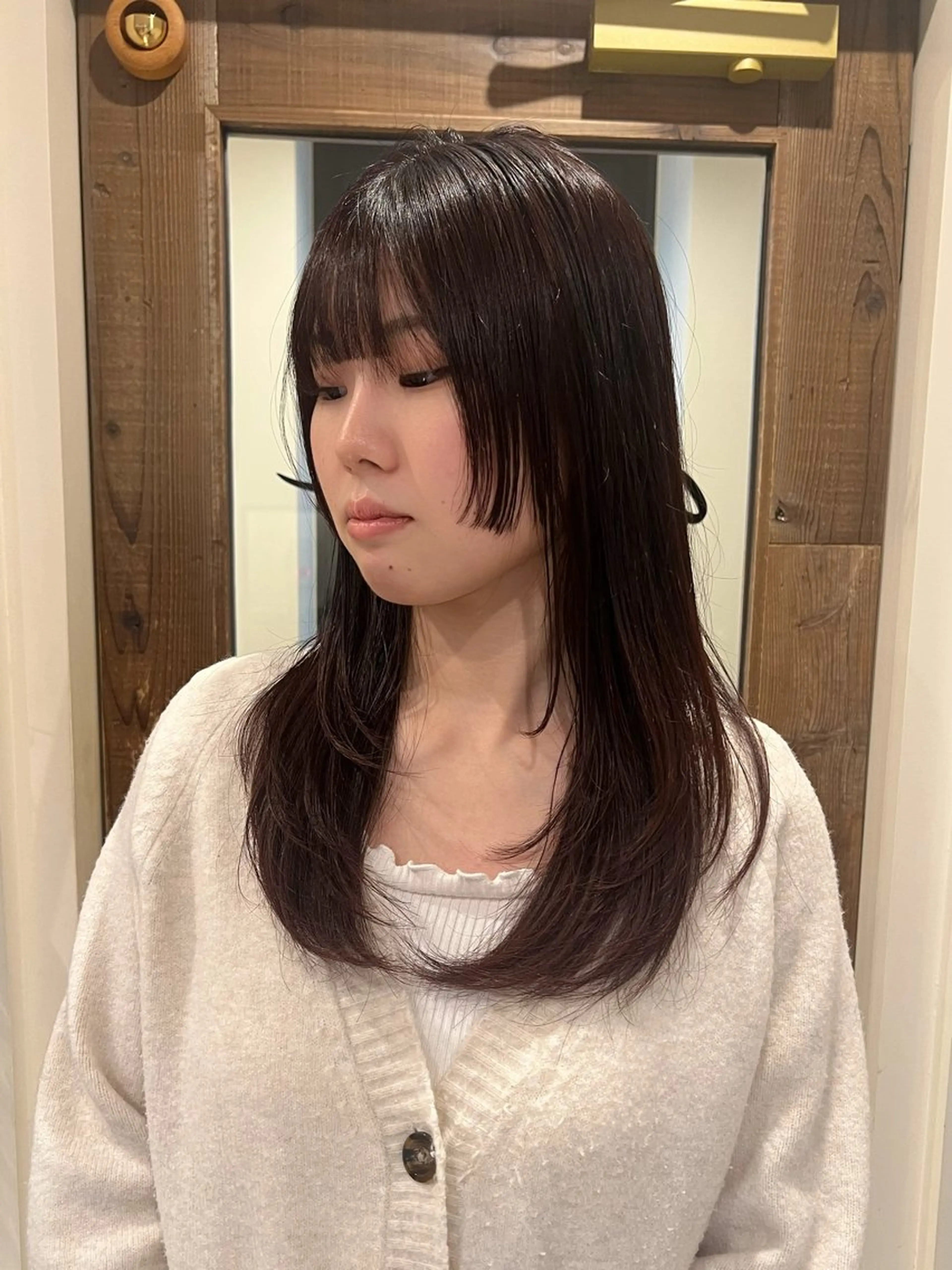 ロング カラー レイヤーカット カット ヘアカラー トリートメント 工藤 梨花のヘアスタイル