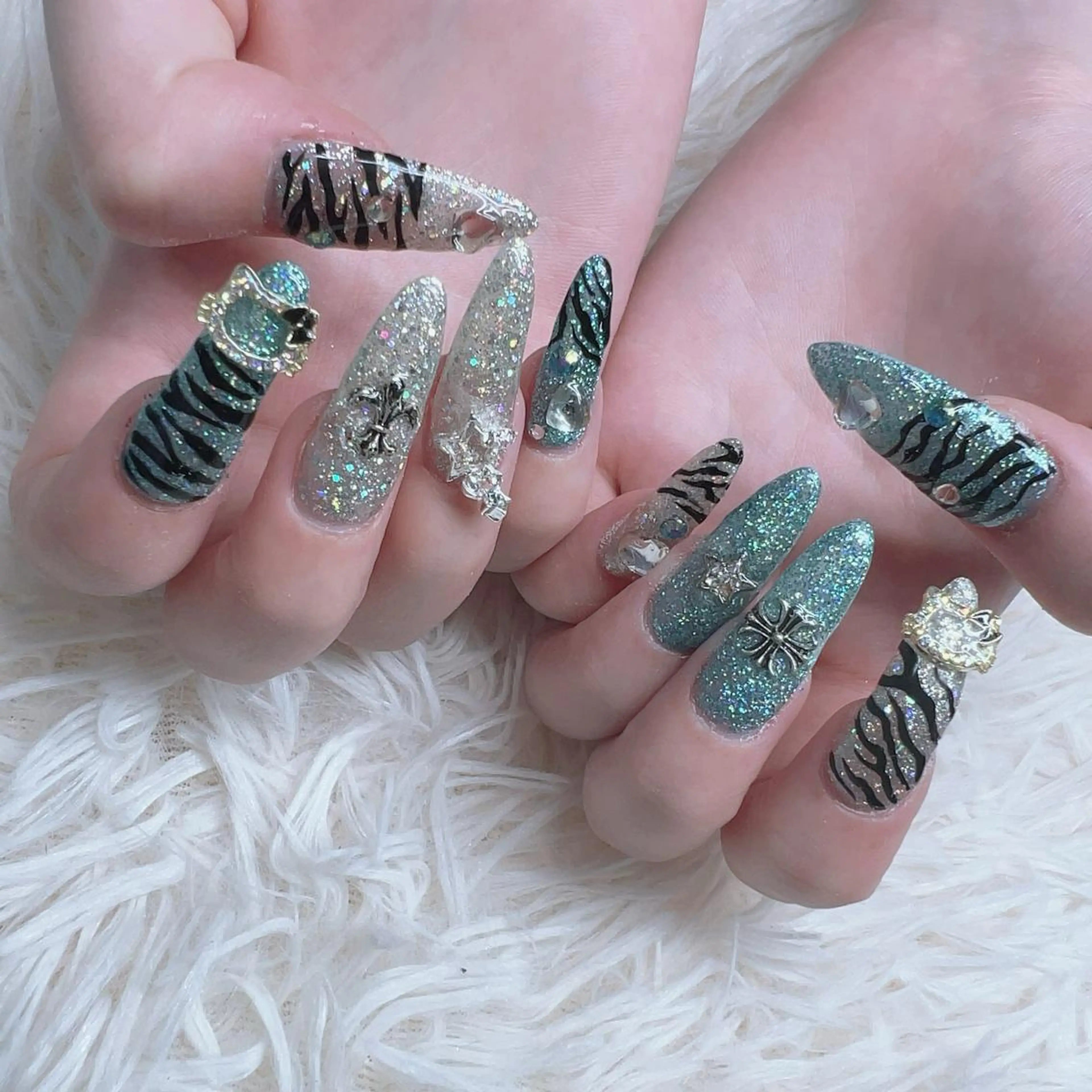 ネイル 8appy YUKITIN.Bのネイルデザイン