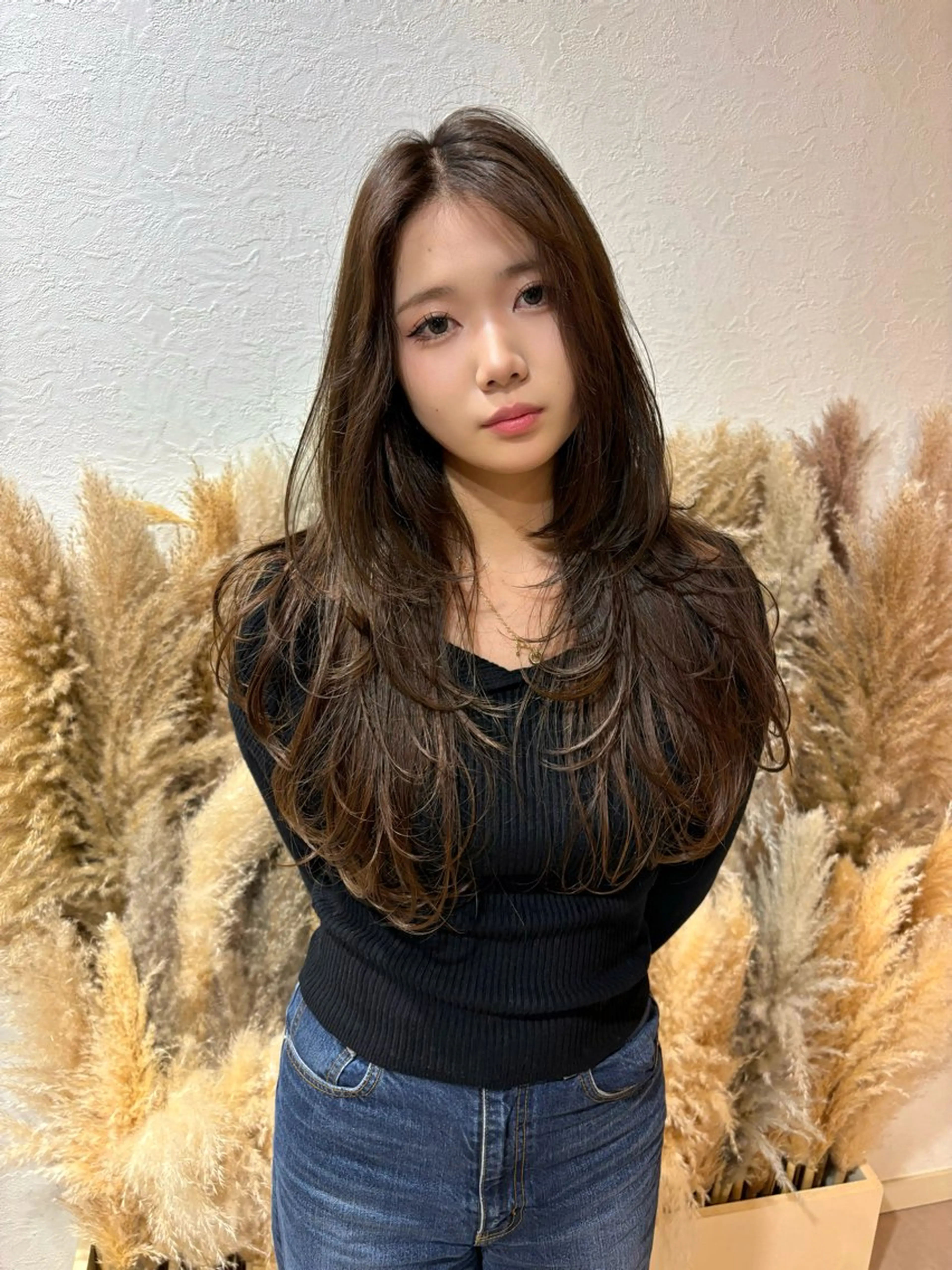 ロング 韓国/透明感 Veluaのヘアスタイル