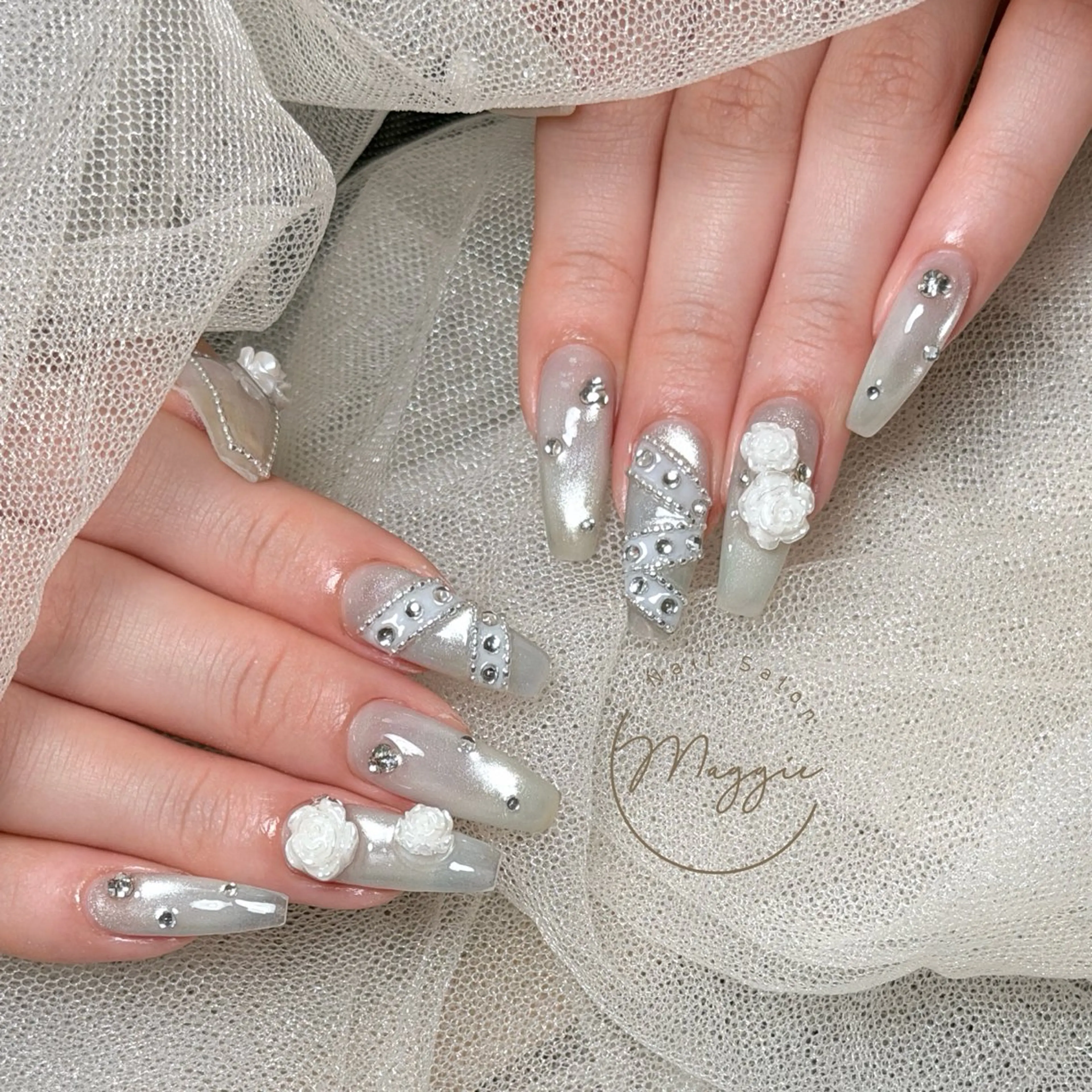 ネイル Maggie Nail🦩のネイルデザイン