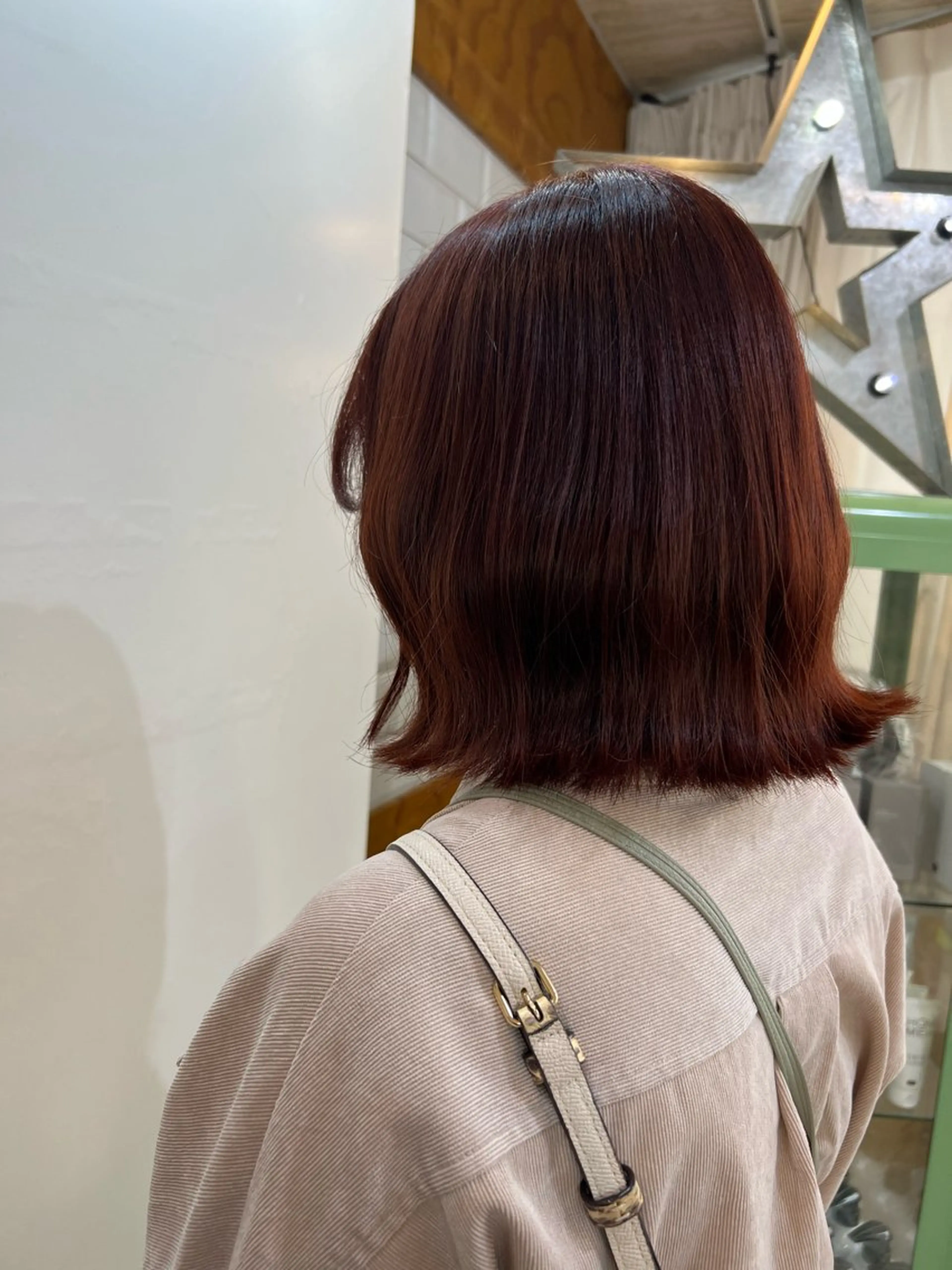 セミロング カラー ブラウンカラー レッドカラー レッドブラウン ヘアカラー トリートメント KANA/ボブ/ インナーカラー/艶髪のヘアスタイル