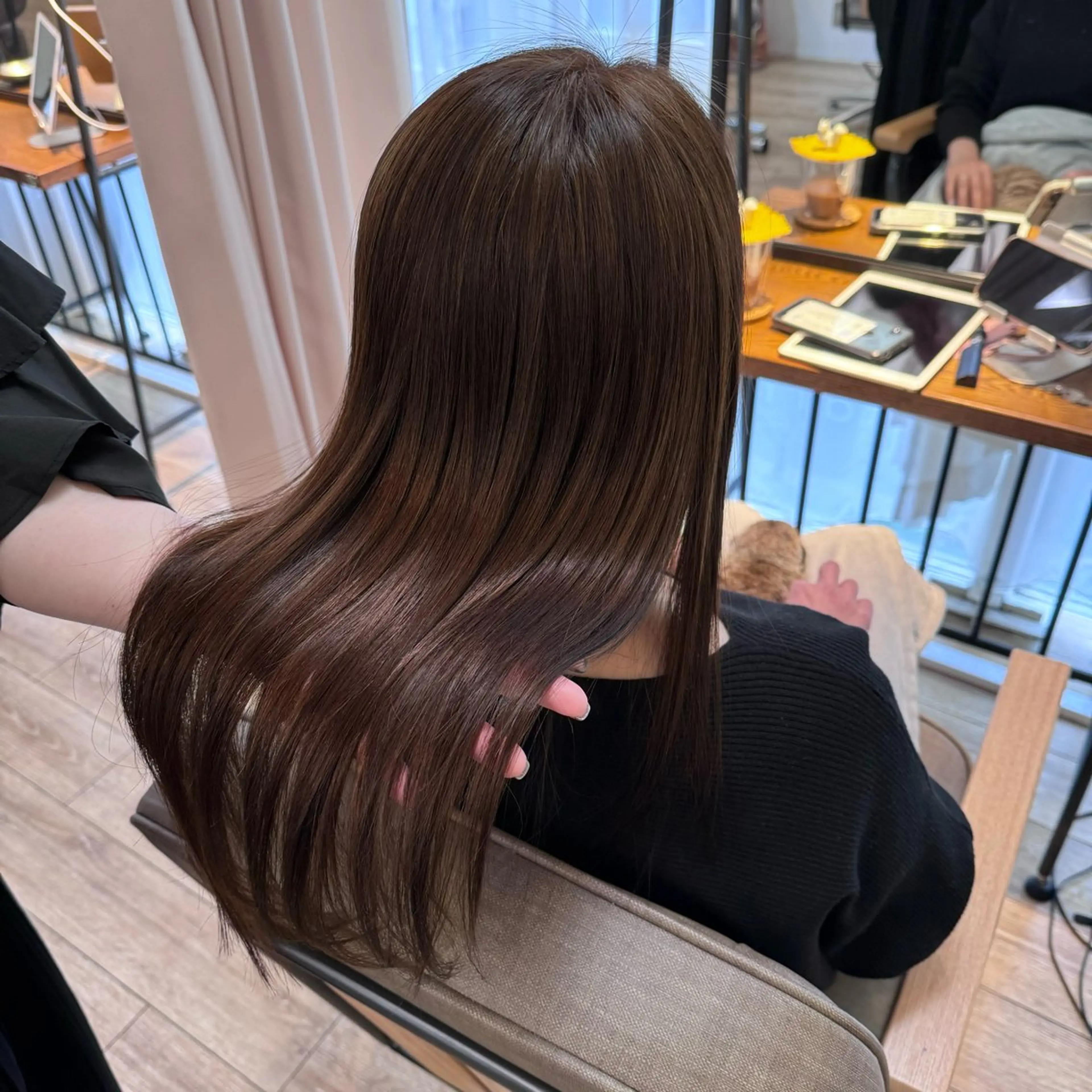 ロング 岡部 愛花のマツエク・マツパデザイン