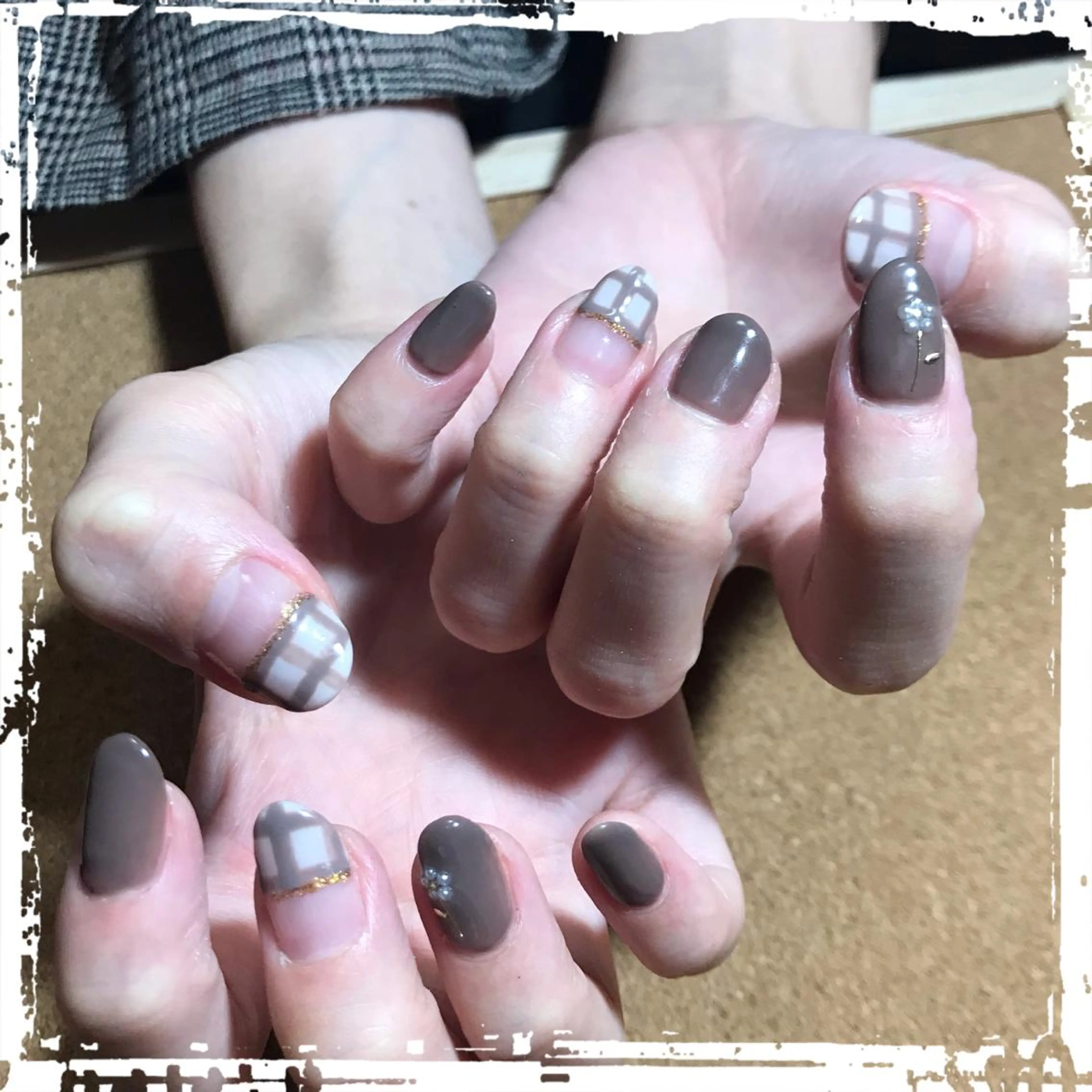 ネイル ECLAT エクラ所属・寺山 千鶴のネイルデザイン