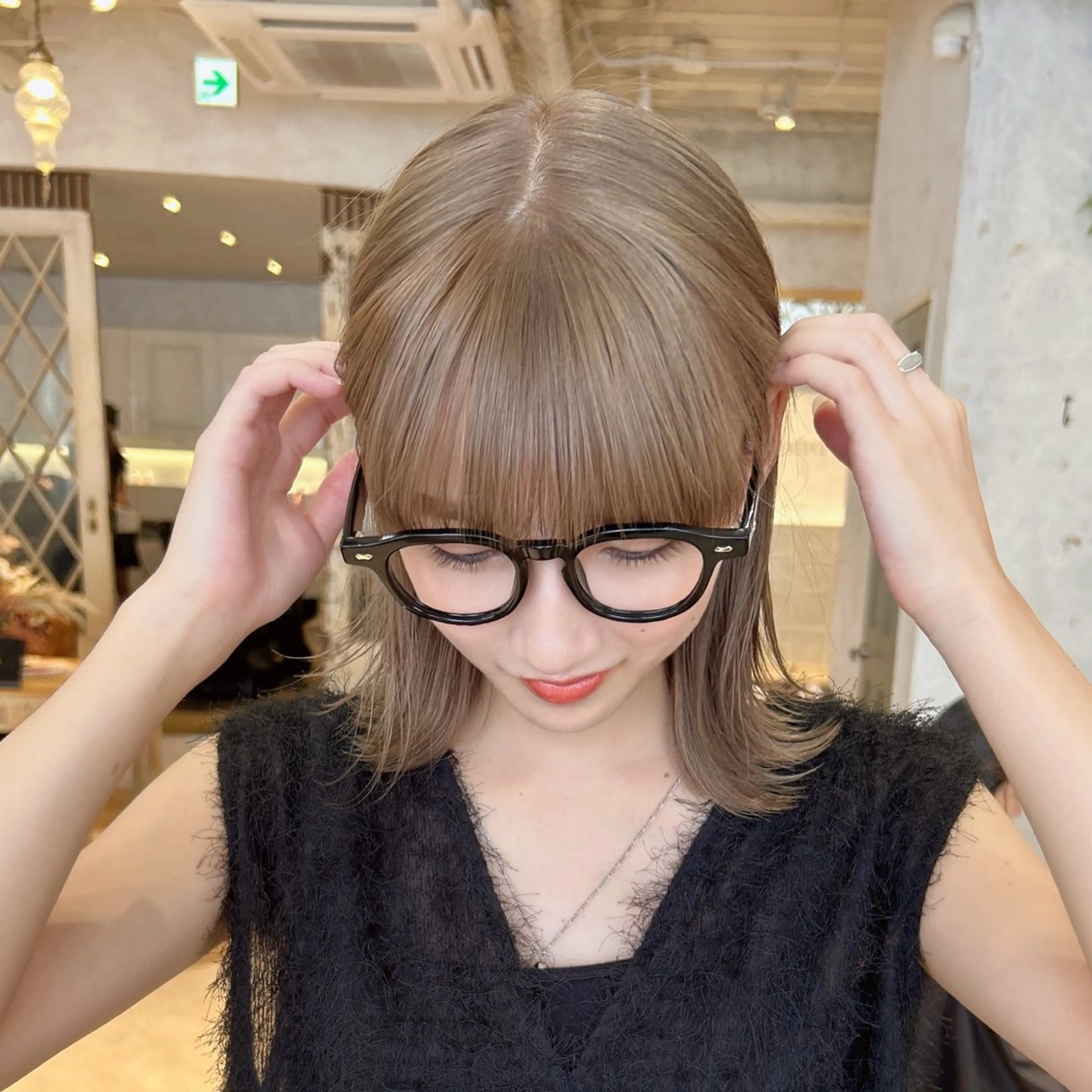 ミディアム ヘアカラー 棚瀬 寧麻のヘアスタイル