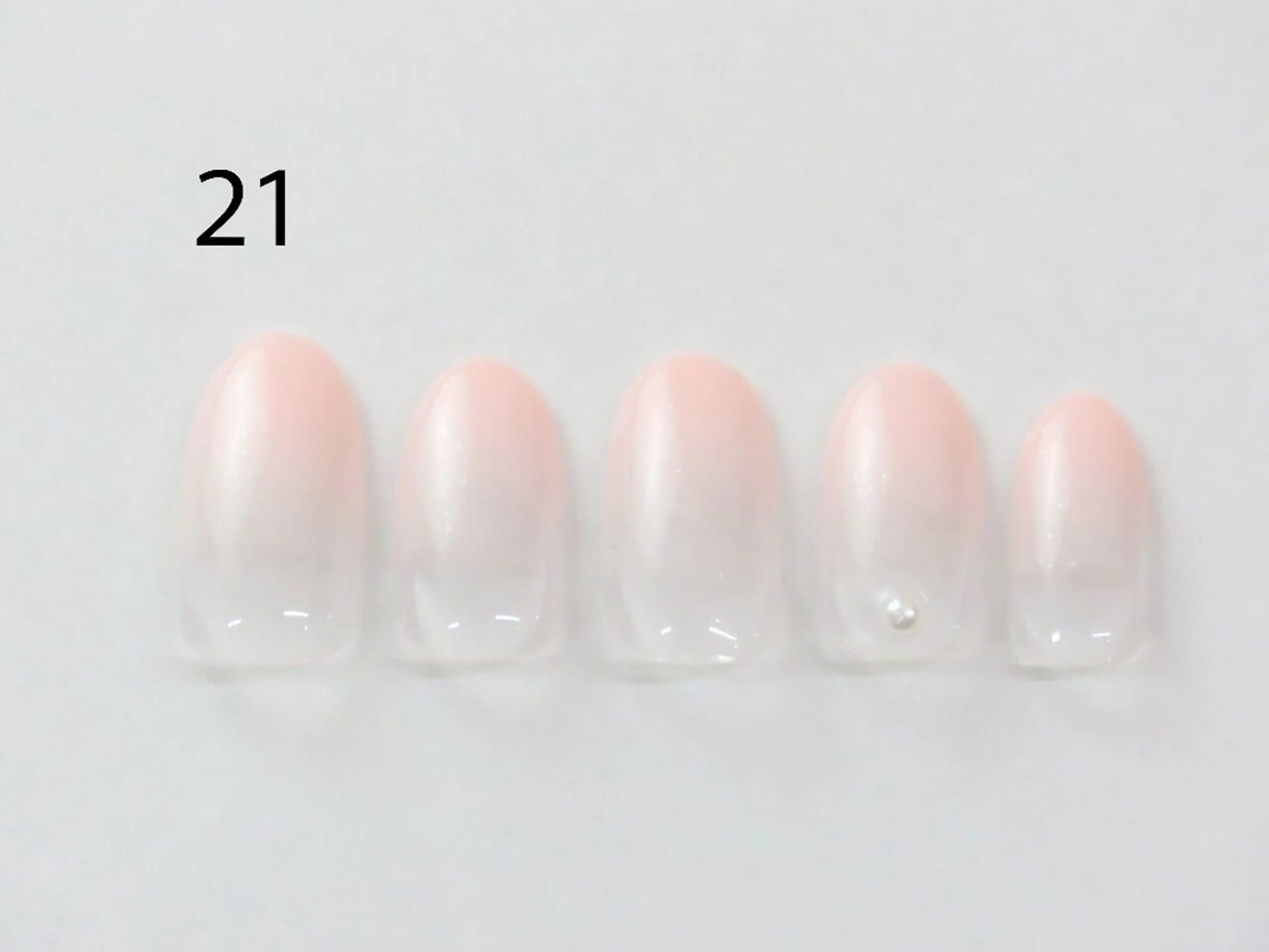 ネイル 韓国美容ジェルネイル専門店Maum新潟店所属・Maum 新潟店のマツエク・マツパデザイン