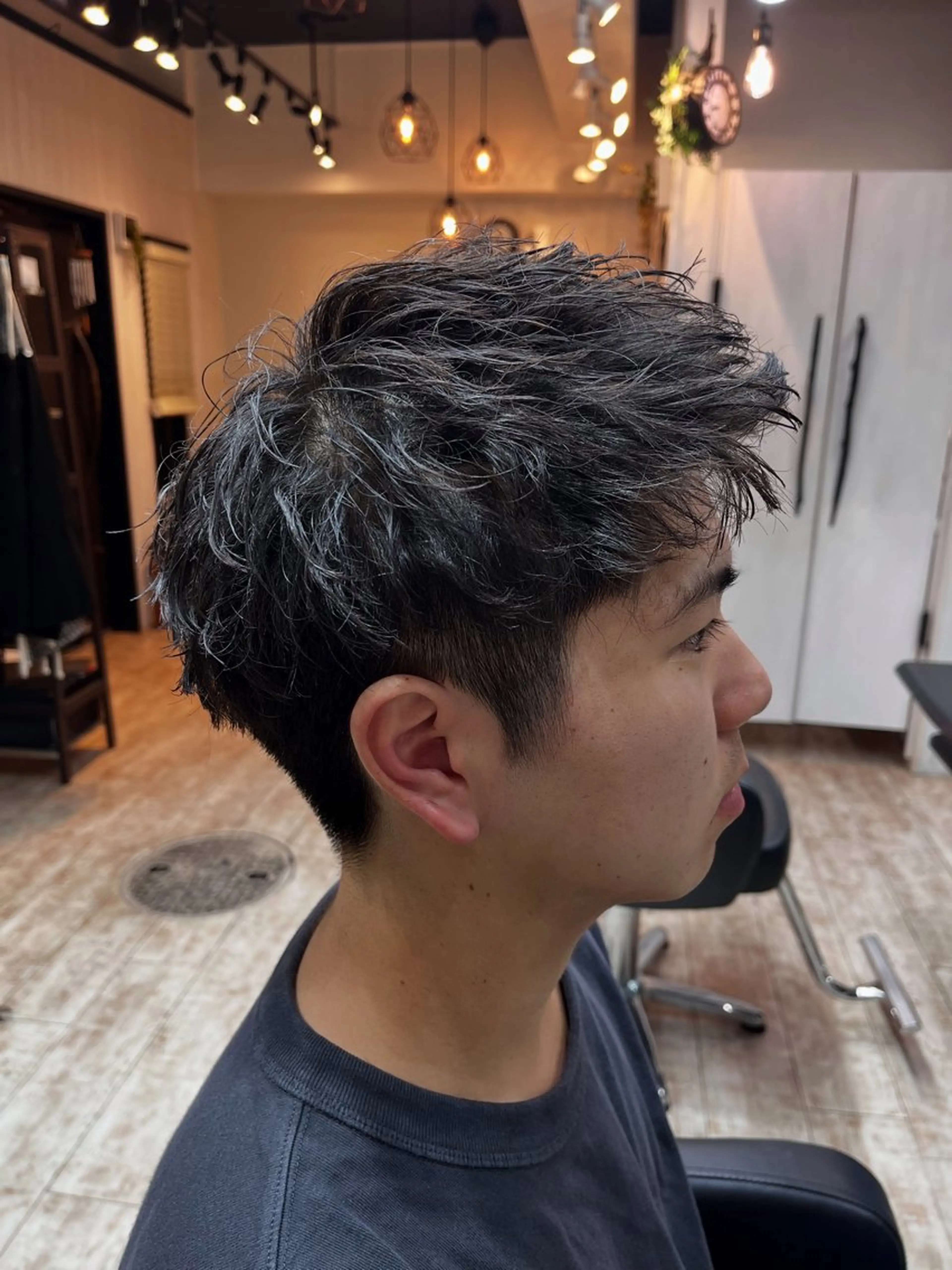 ショート Lily hair所属・メンズ’ショート特化 クロスのヘアスタイル