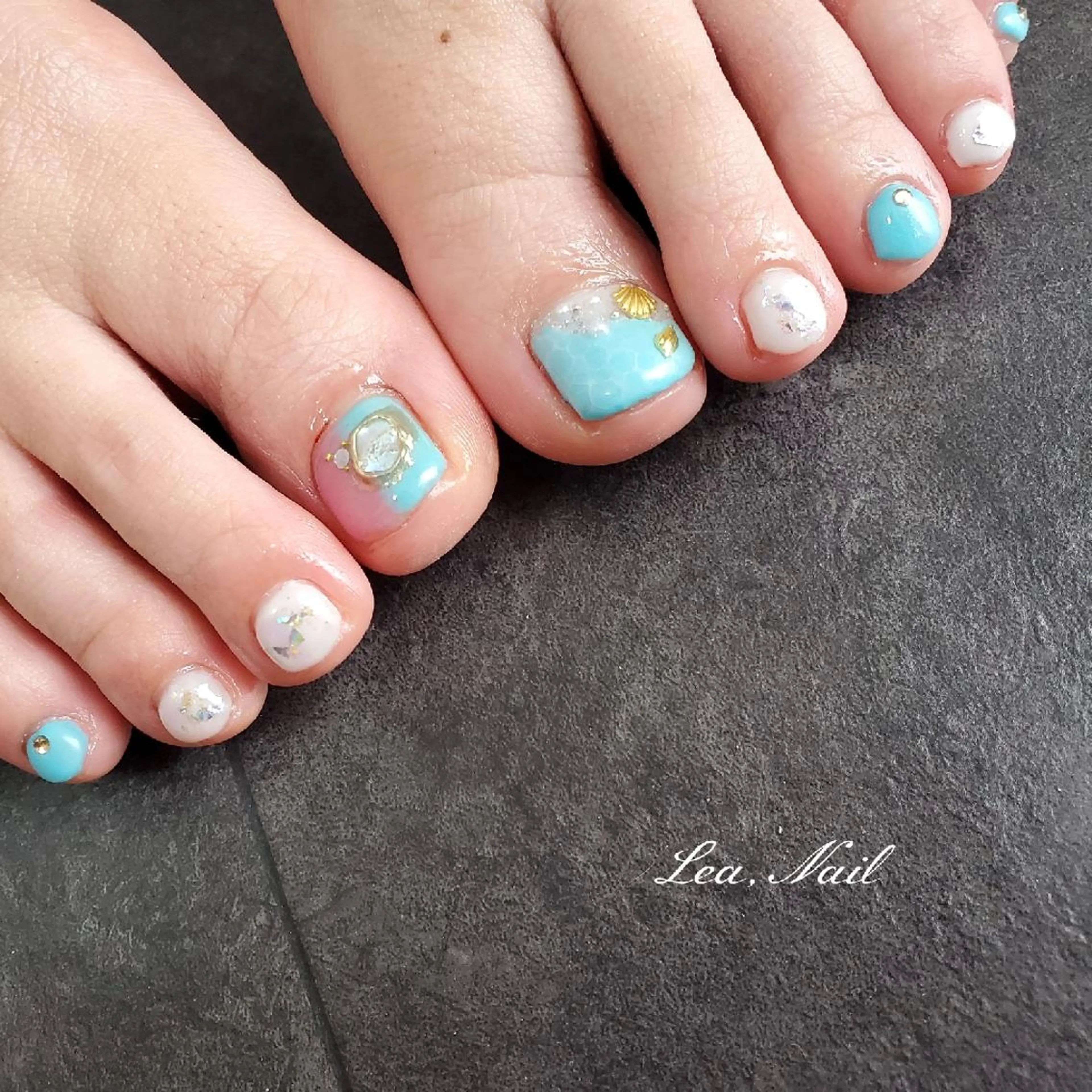 ネイル フットネイル Lea,Nail所属・松橋 愛のネイルデザイン