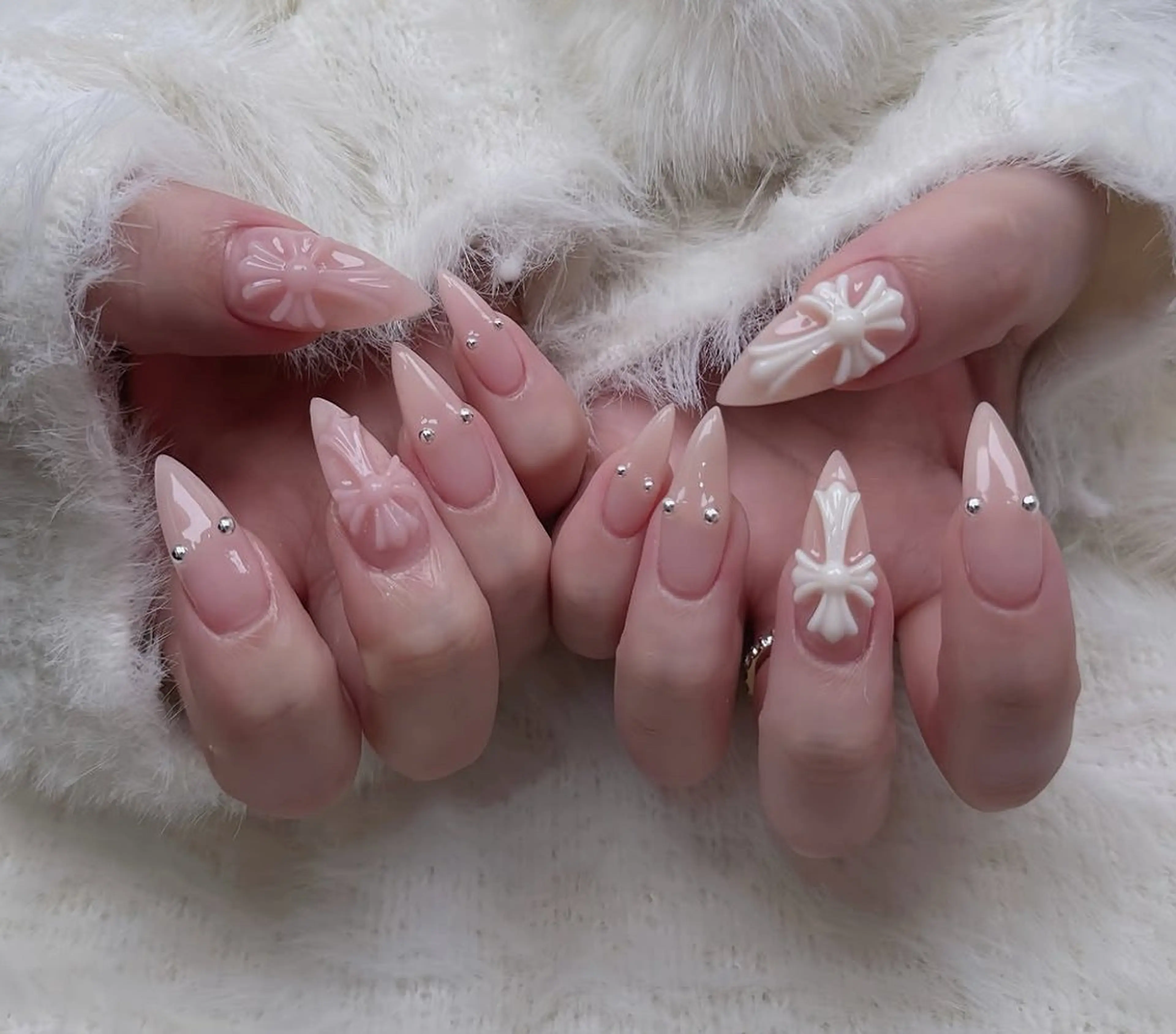 ネイル ハンドネイル 🎀PG🩵 ネイルサロンのネイルデザイン