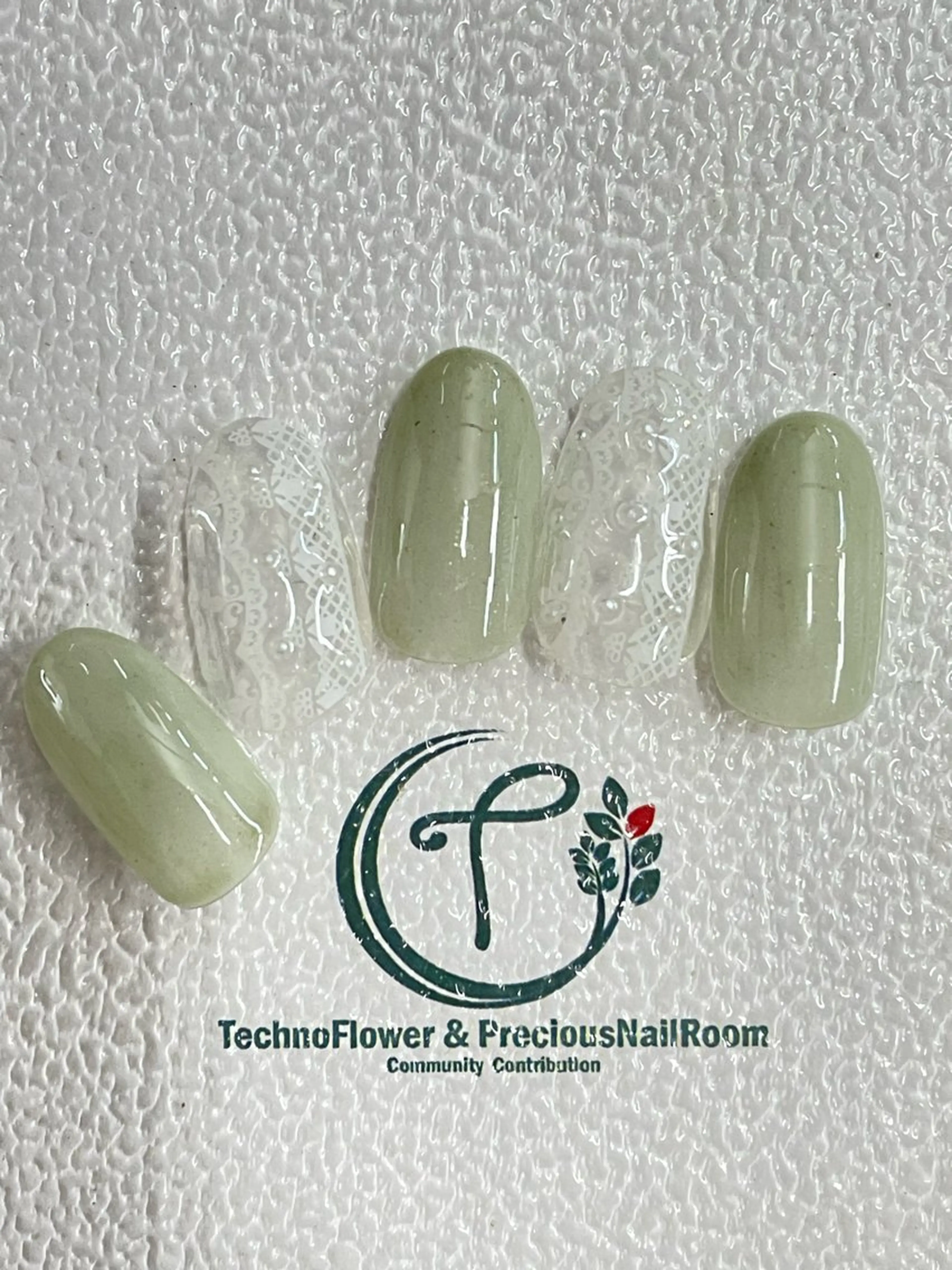 ネイル フラワーネイル ハンドネイル precious nail room所属・precious nail  roomのネイルデザイン