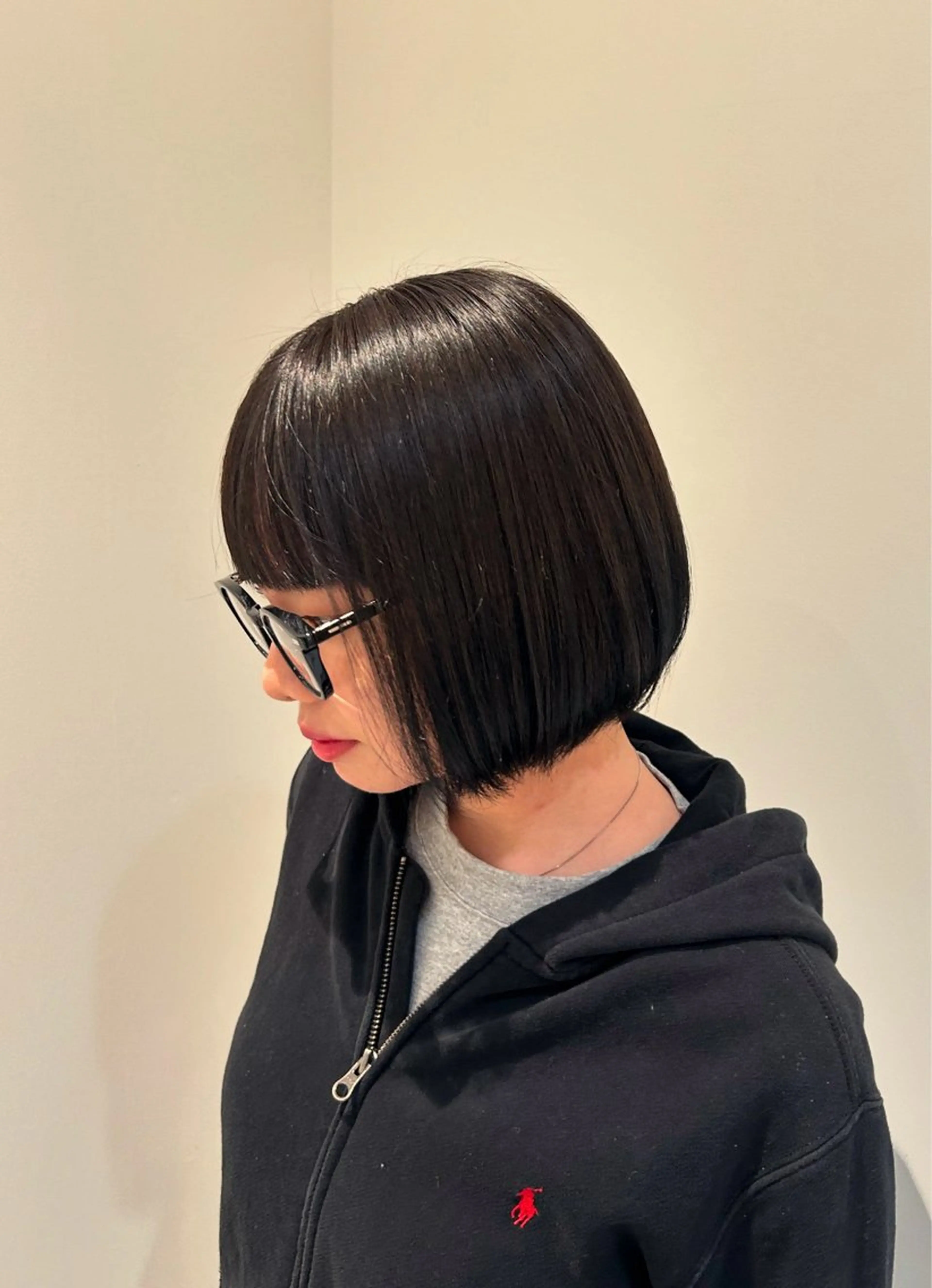 ショート カラー 小島 滉太のヘアスタイル