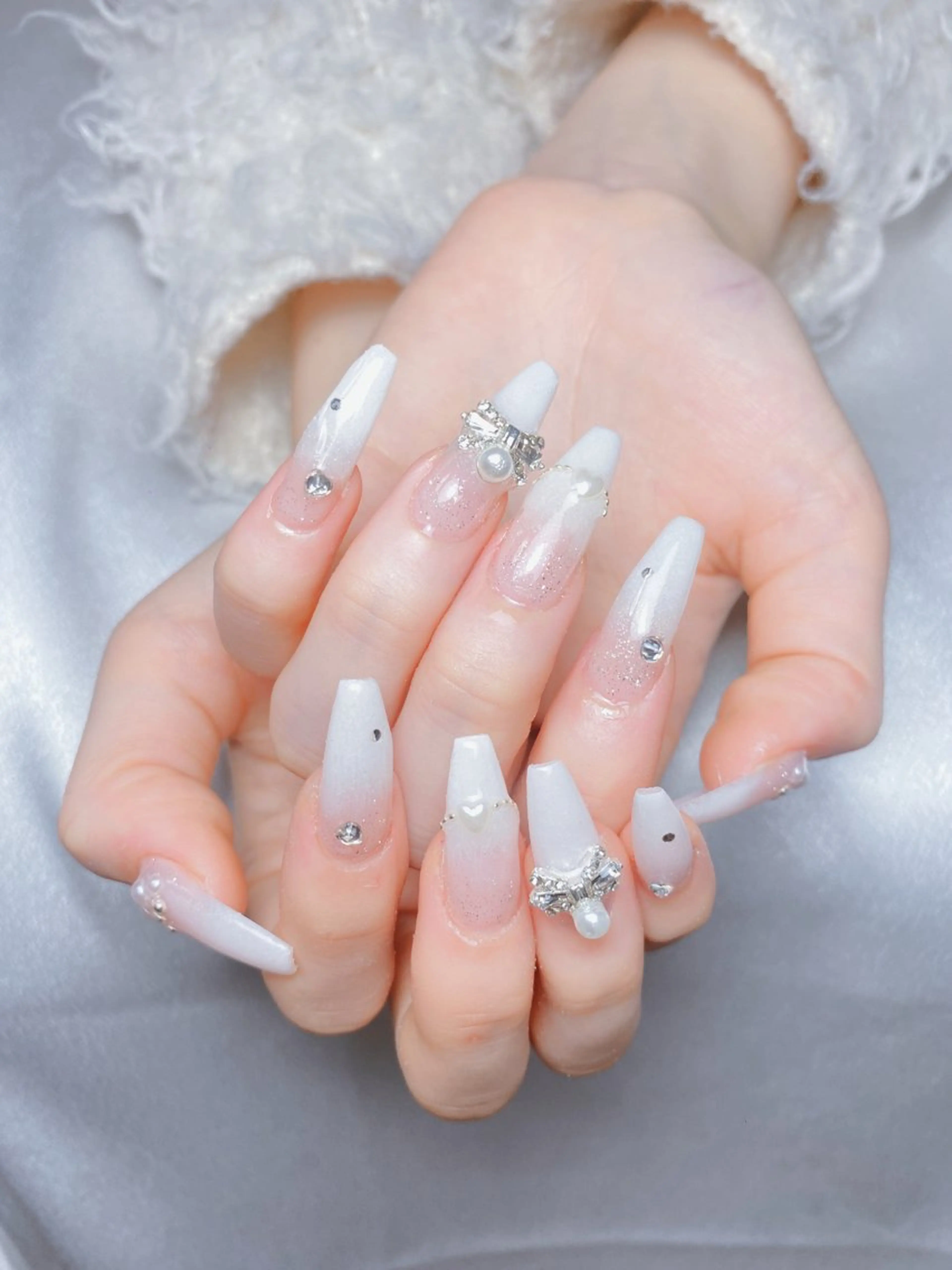 ネイル ハンドネイル Mew_Sanie所属・Sanie Salonのネイルデザイン