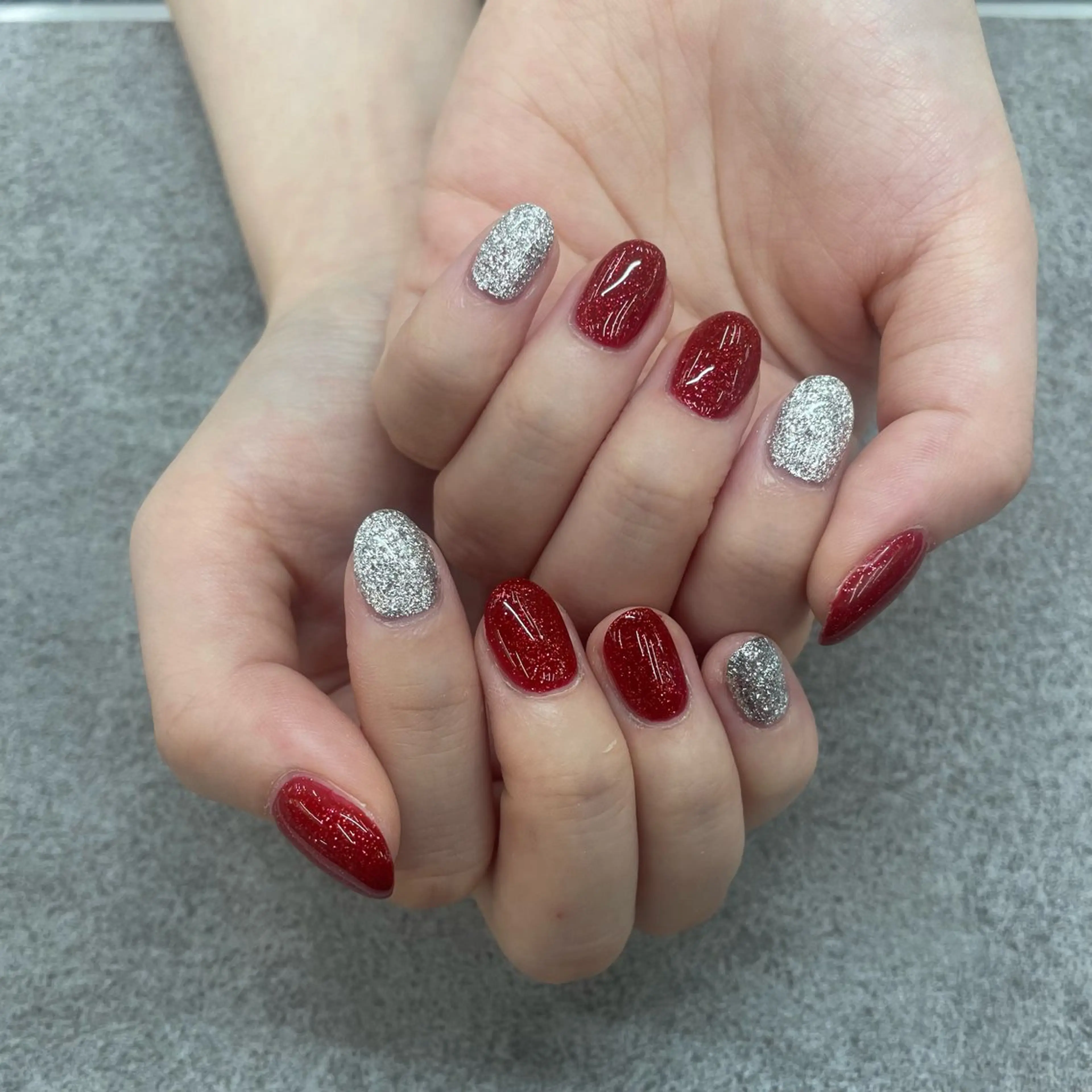 ネイル ワンカラーネイル MAXKELLY ANNAのネイルデザイン