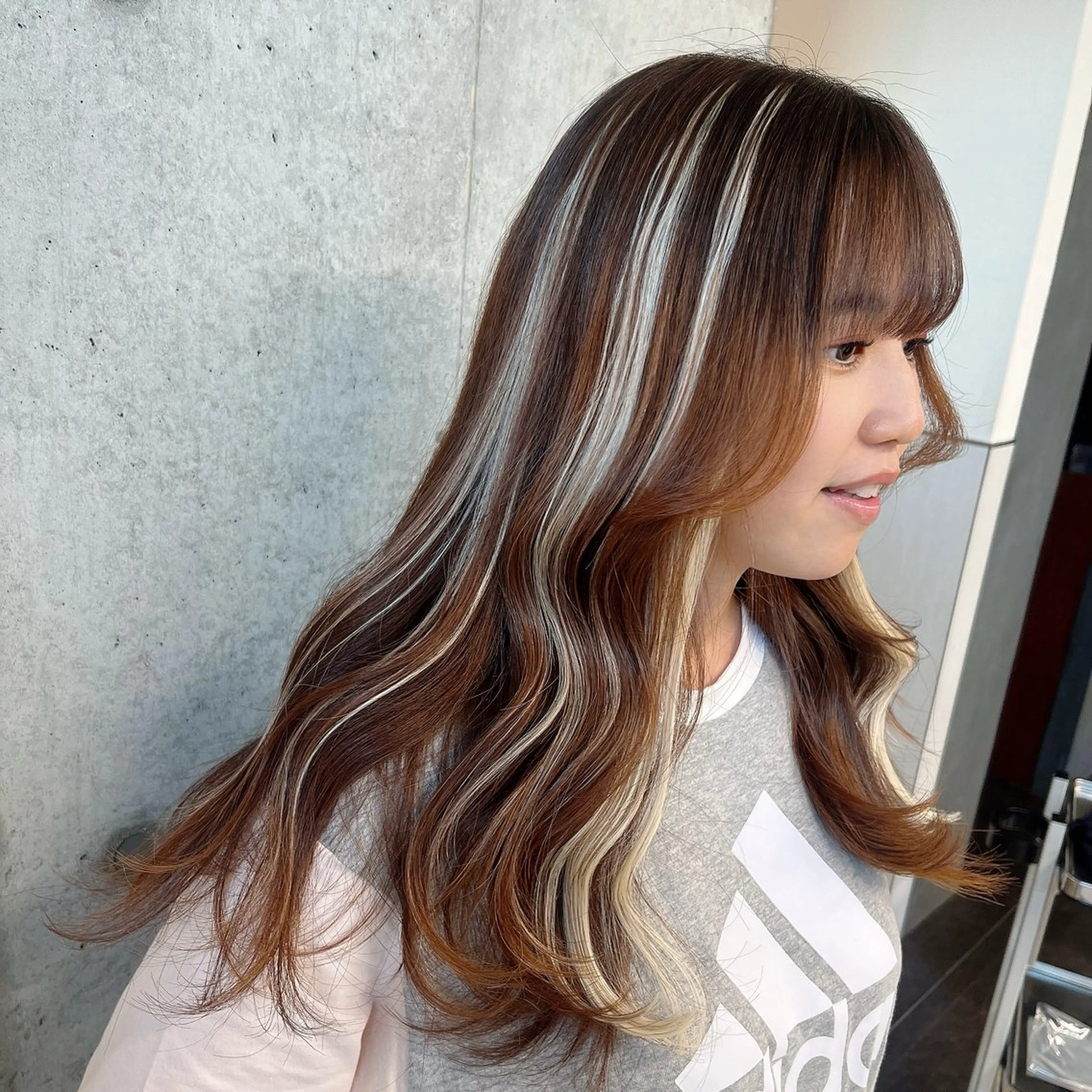 ロング エクステ ハイライト エクステ りおな/エクステ /ミルクティーカラーのヘアスタイル