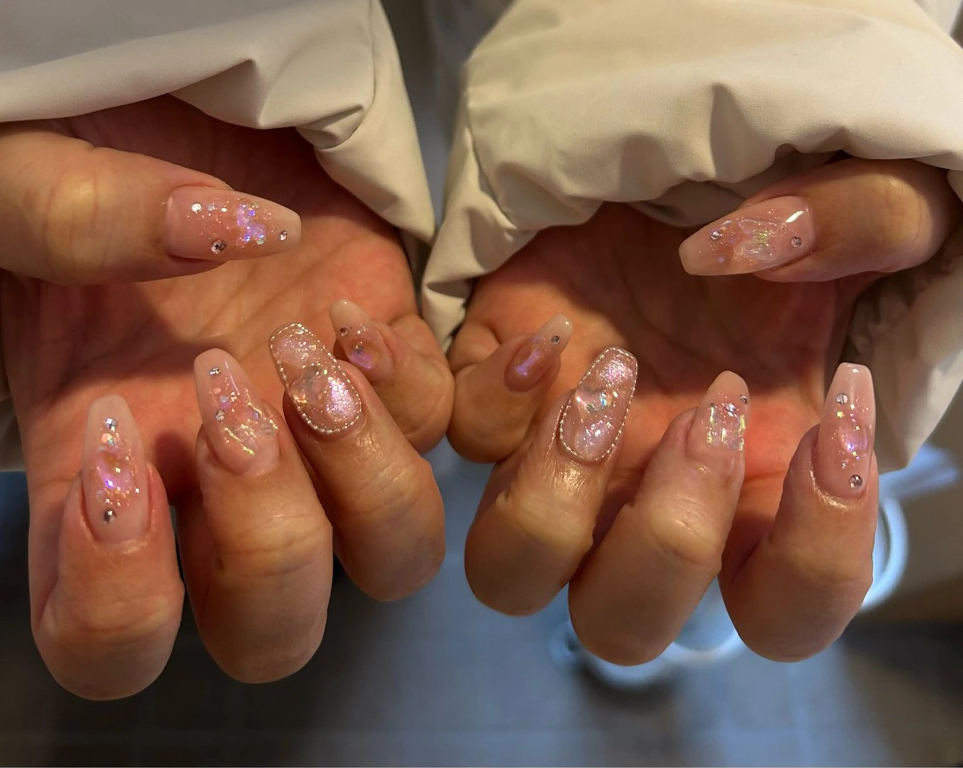 ネイル チークネイル 持ち込み ハンドネイル Aimer Ciel エメシエル大宮ネイルのネイルデザイン