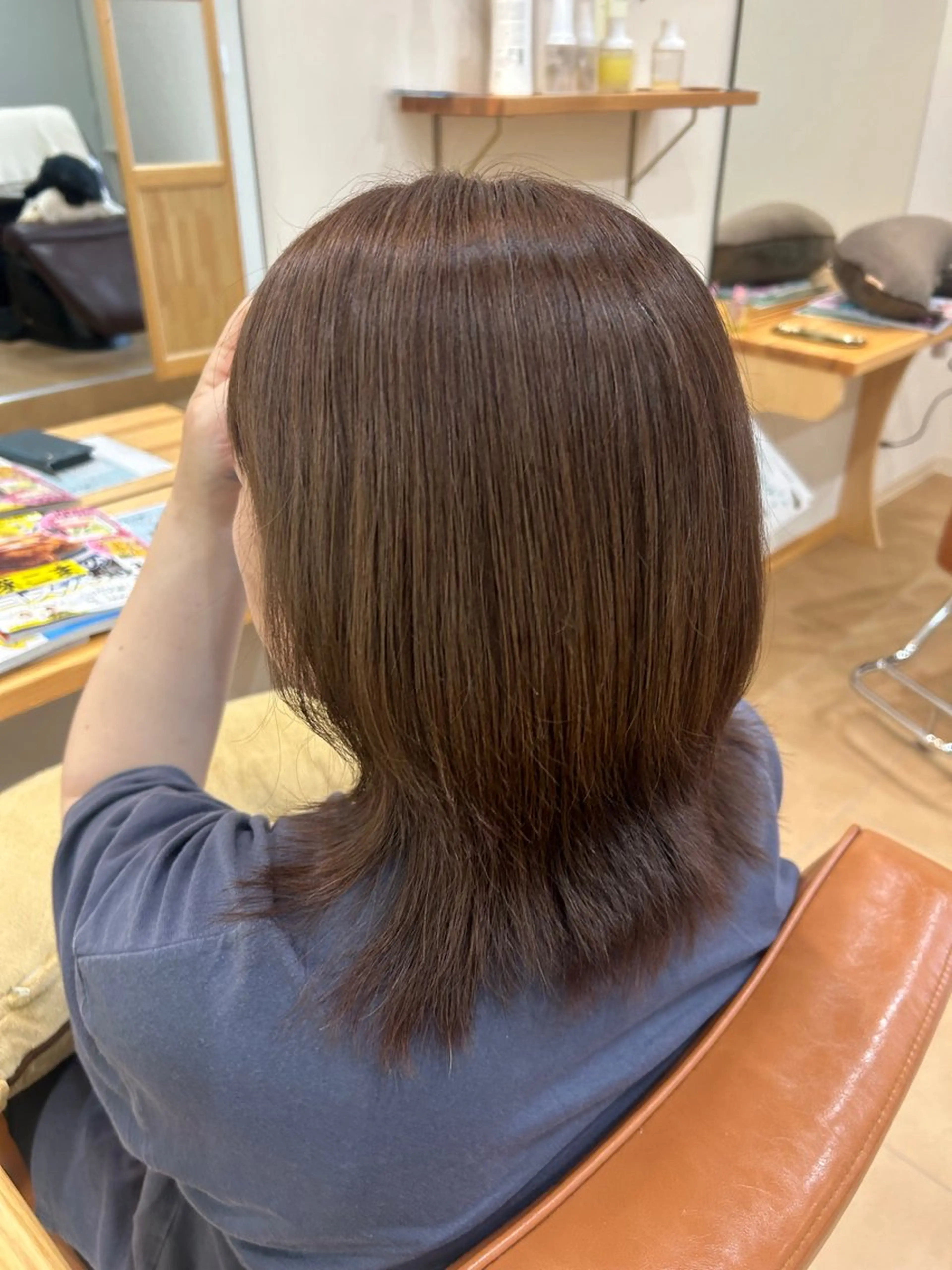 カラー ワンワールドパルク hanaのヘアスタイル