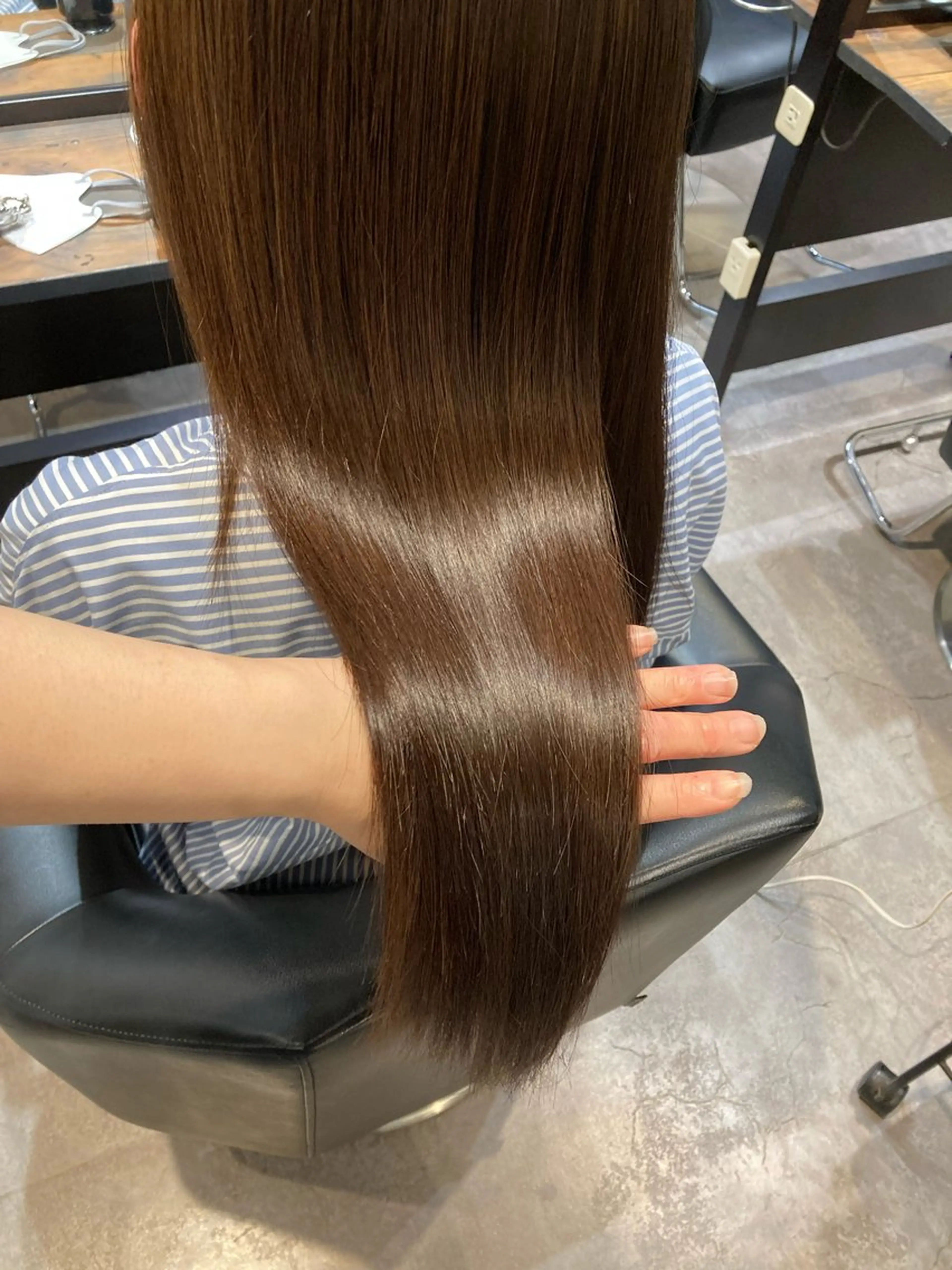 セミロング ✨最安値✨エクステ カラー🌼つきな🌼のヘアスタイル