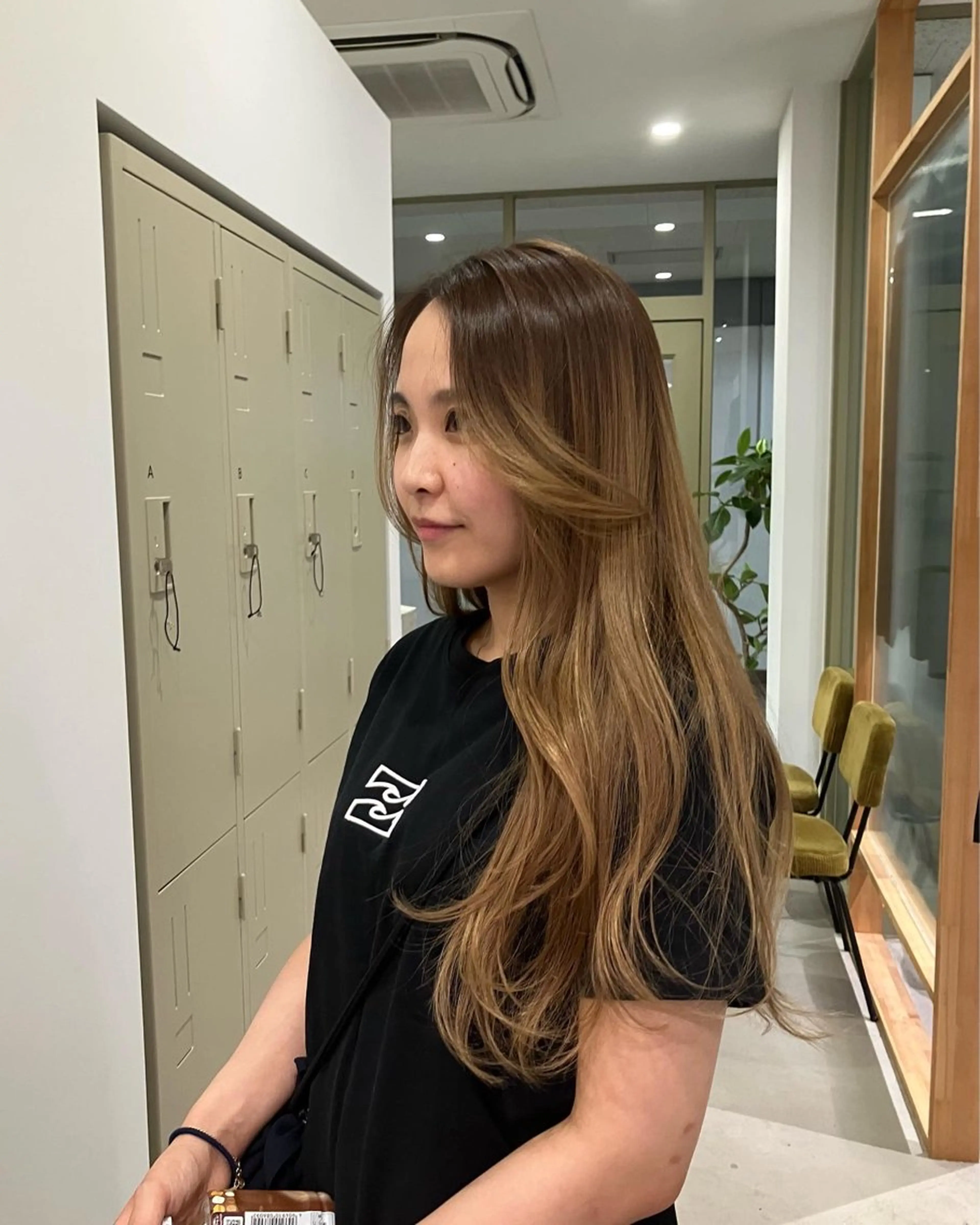 ロング ロングレイヤー レイヤーカット ロング 平松 里穗のヘアスタイル