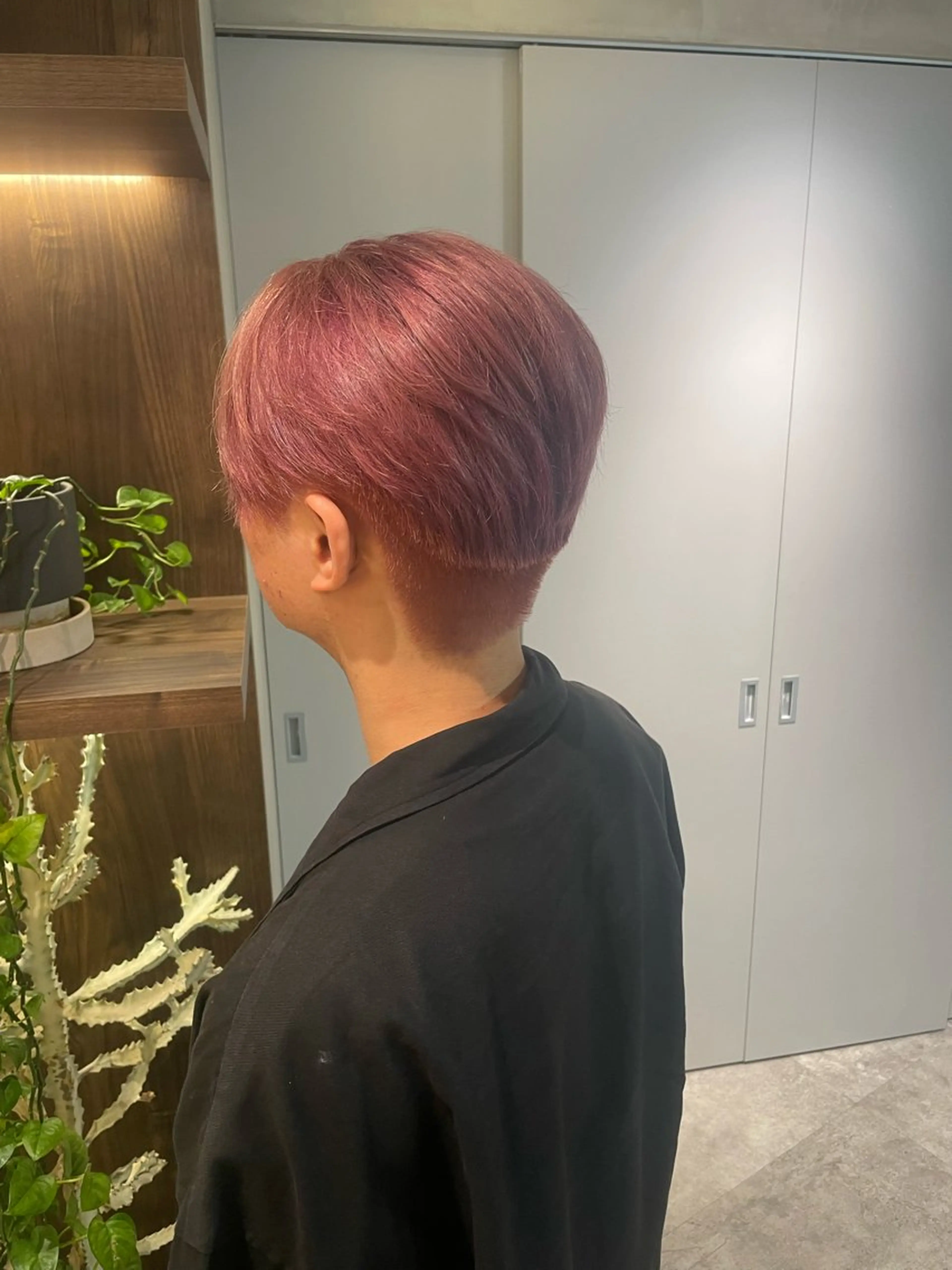 カラー ブリーチ ピンクカラー Toiro 新宿所属・新宿/新宿三丁目 yuinaのヘアスタイル