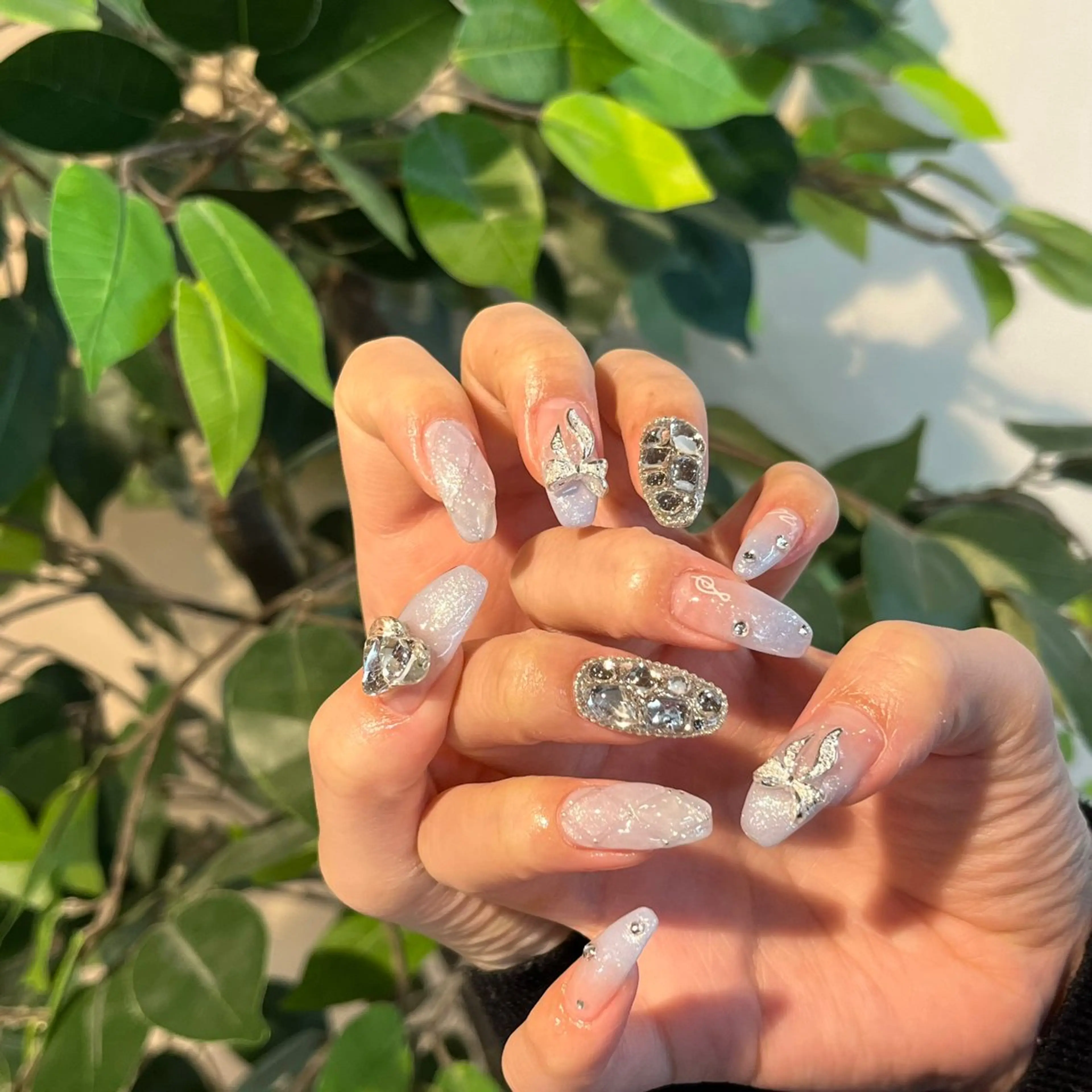 ネイル ハンドネイル ☁️BLITZ 🎀笠原雪音🎀のネイルデザイン