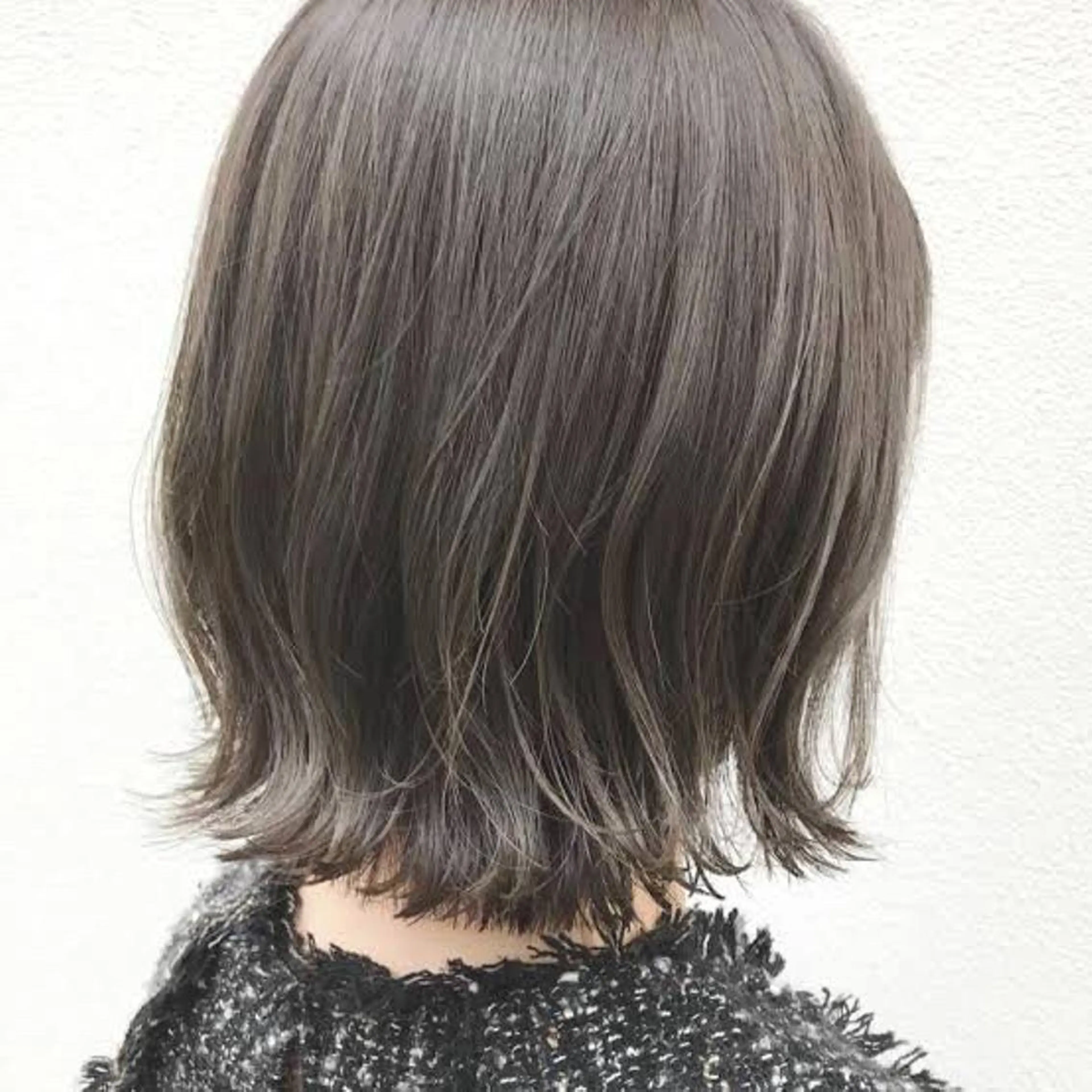 ミディアム カラー カット ヘアカラー トリートメント HATSUMEI ゆうまのヘアスタイル