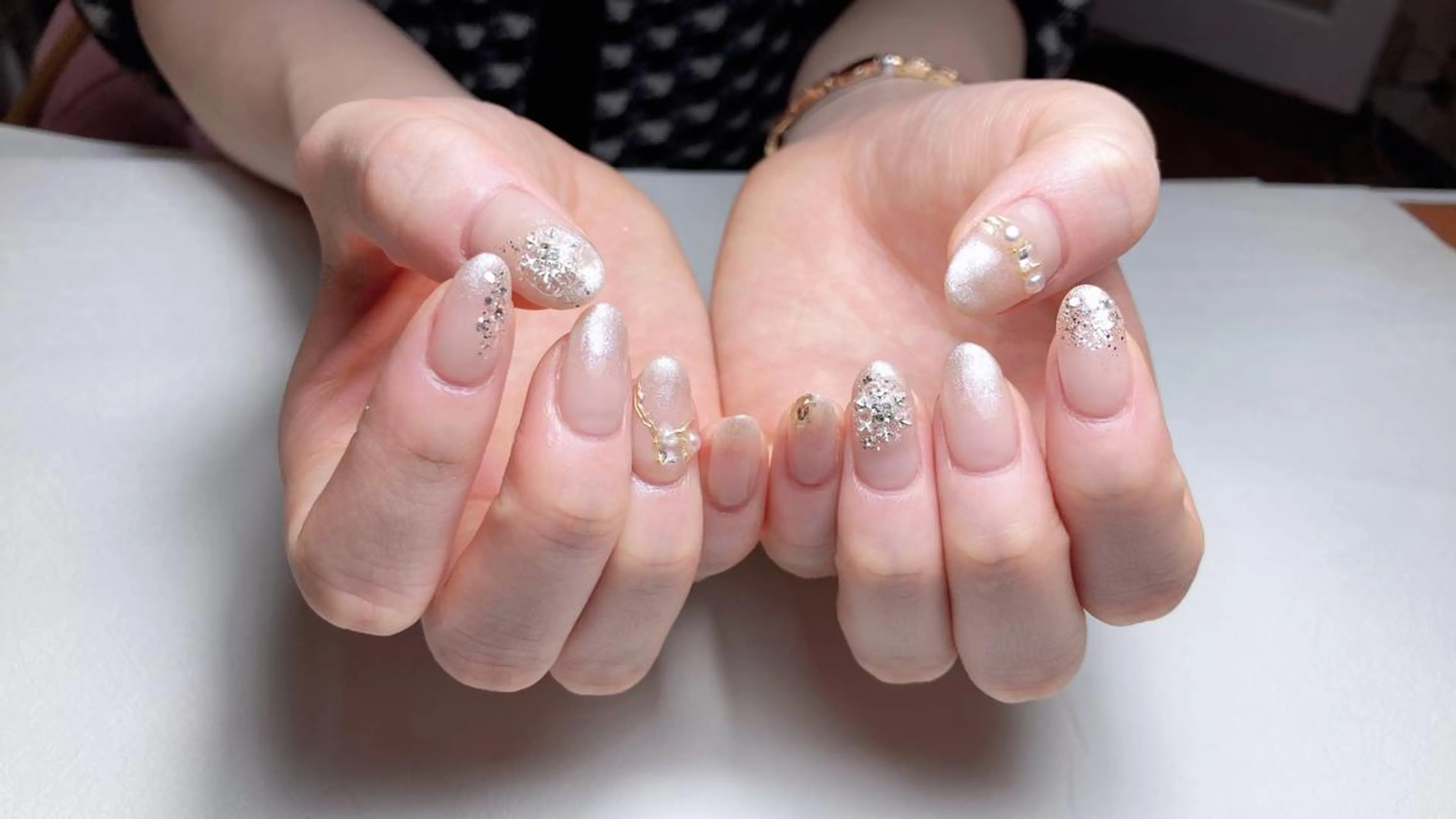 ネイル ewt miniのマツエク・マツパデザイン