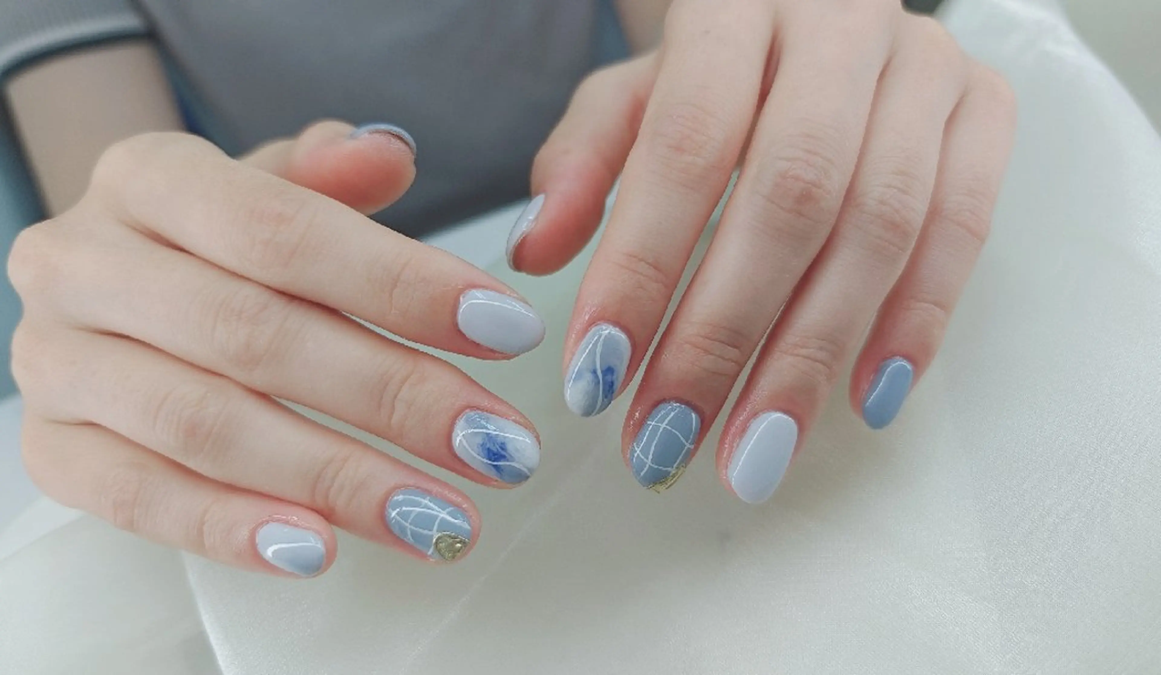ネイル べっ甲ネイル チークネイル フレンチネイル 韓国ネイル ニュアンスネイル ハンドネイル ♡Sherry  Nail♡のネイルデザイン