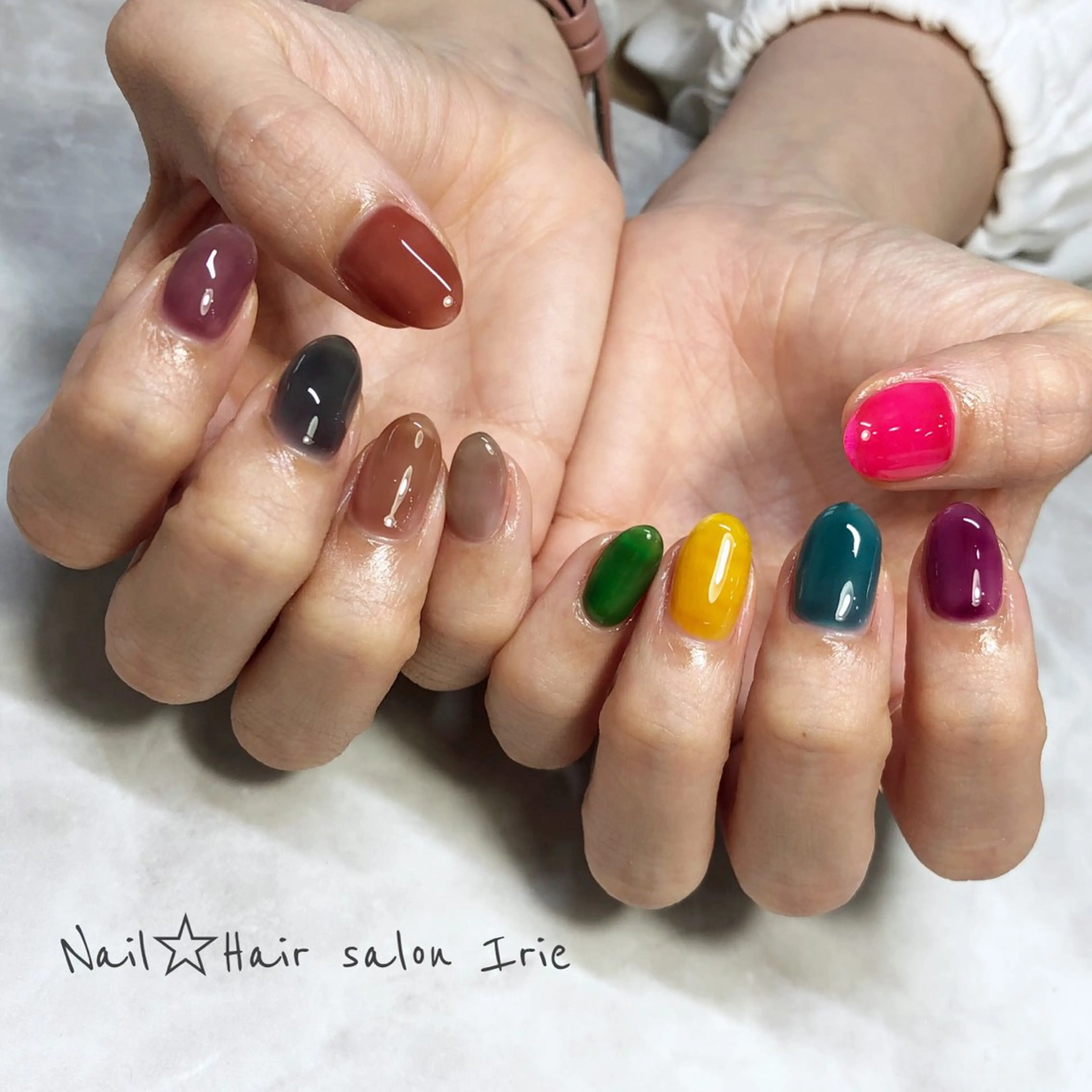 ネイル ハンドネイル ハンドケア Hair salon Irie所属・與儀 知佳のネイルデザイン