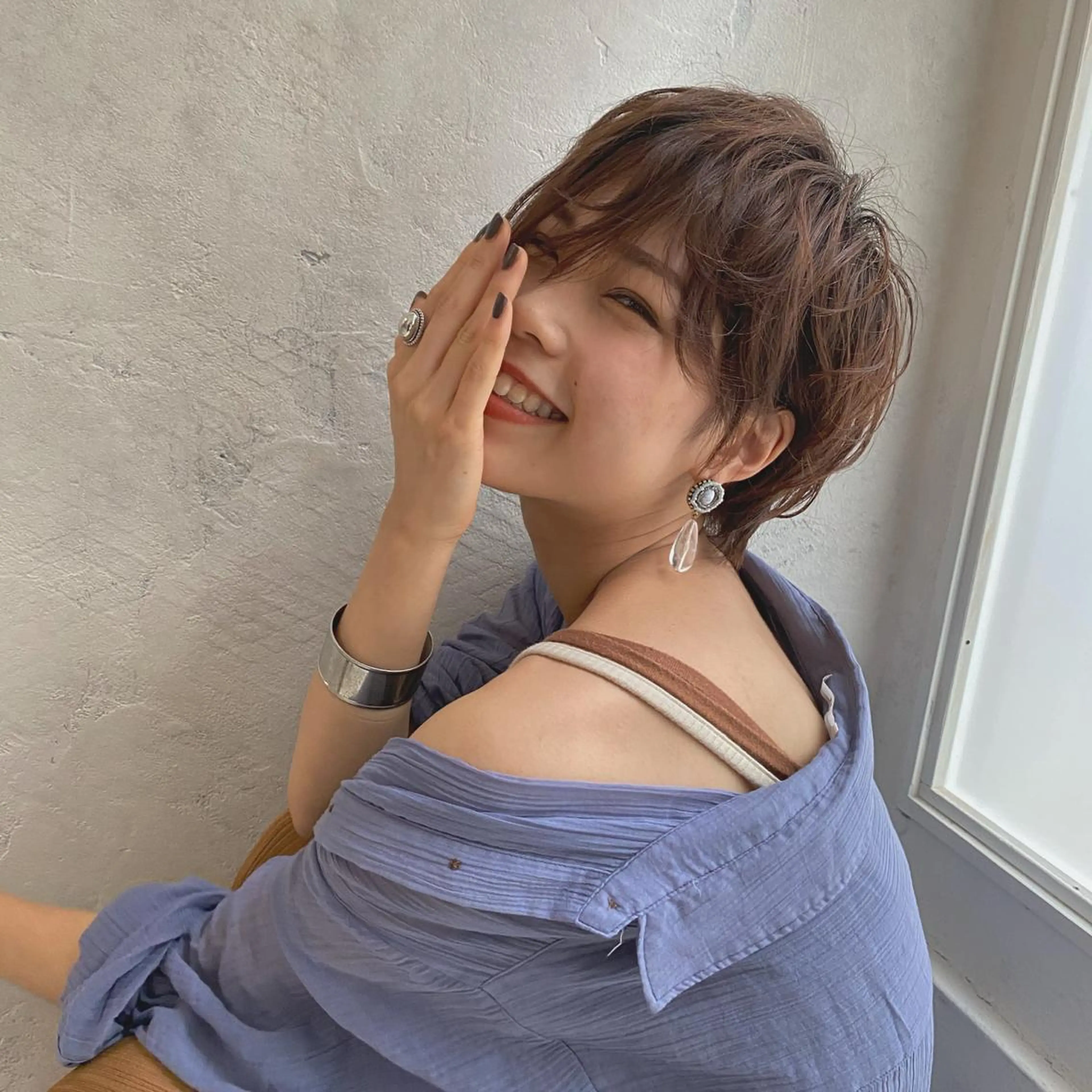 ショート カラー putri店長 和田鈴采のヘアスタイル