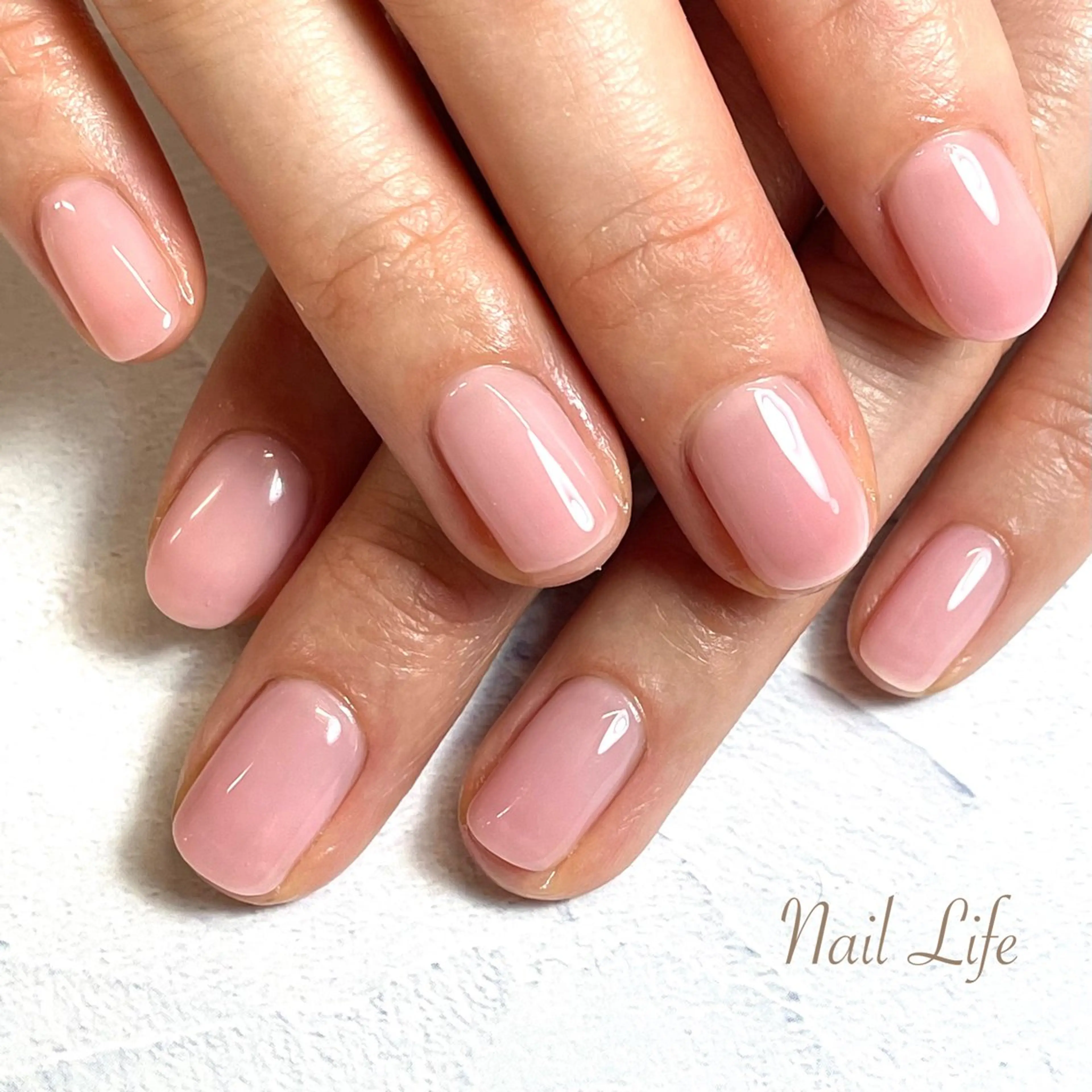 ネイル ワンカラーネイル ピンク 春ネイル 大嶋 めぐみのネイルデザイン