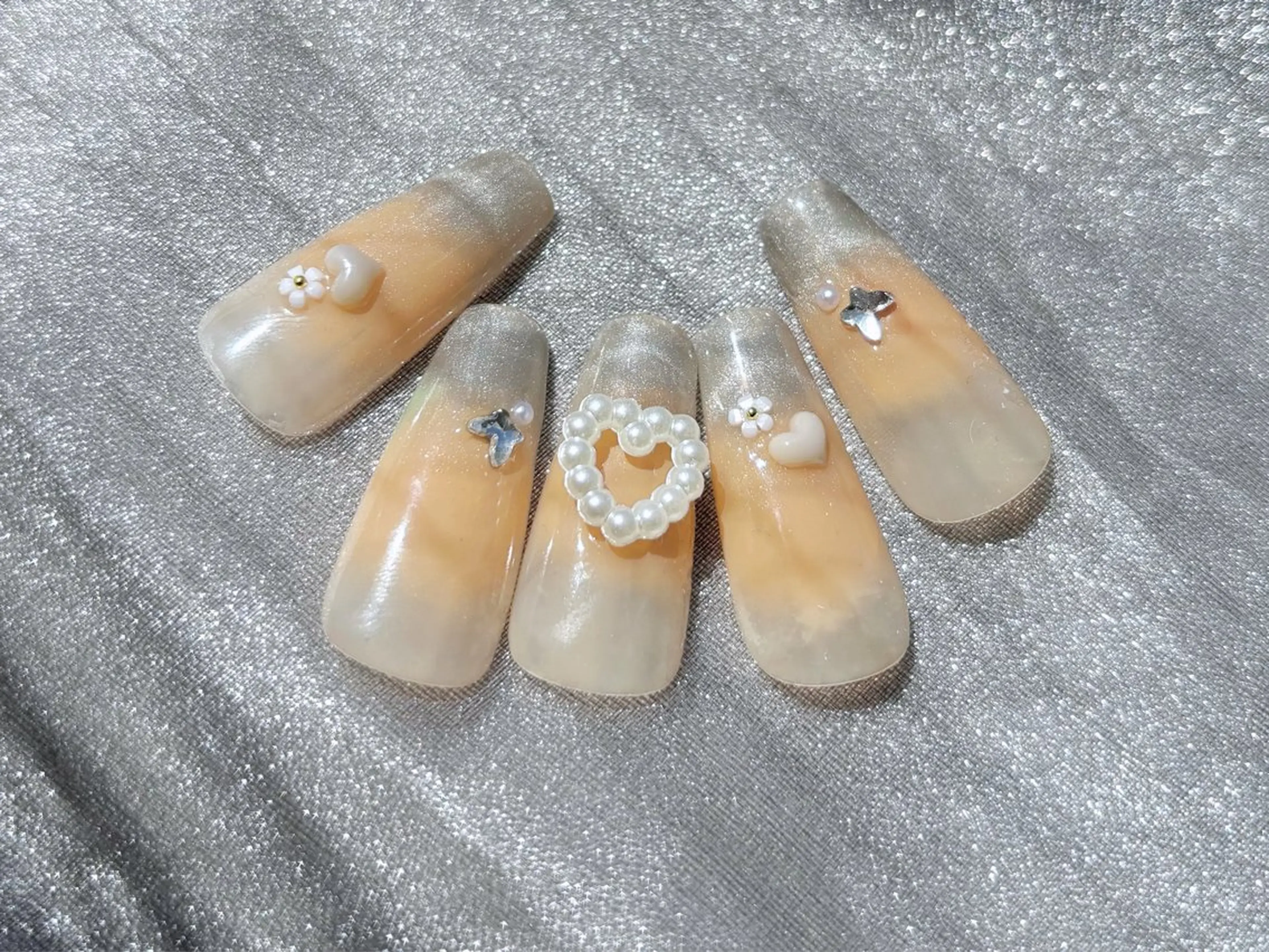 ネイル ハンドネイル H3 Nail Tsuki🦋💙のネイルデザイン