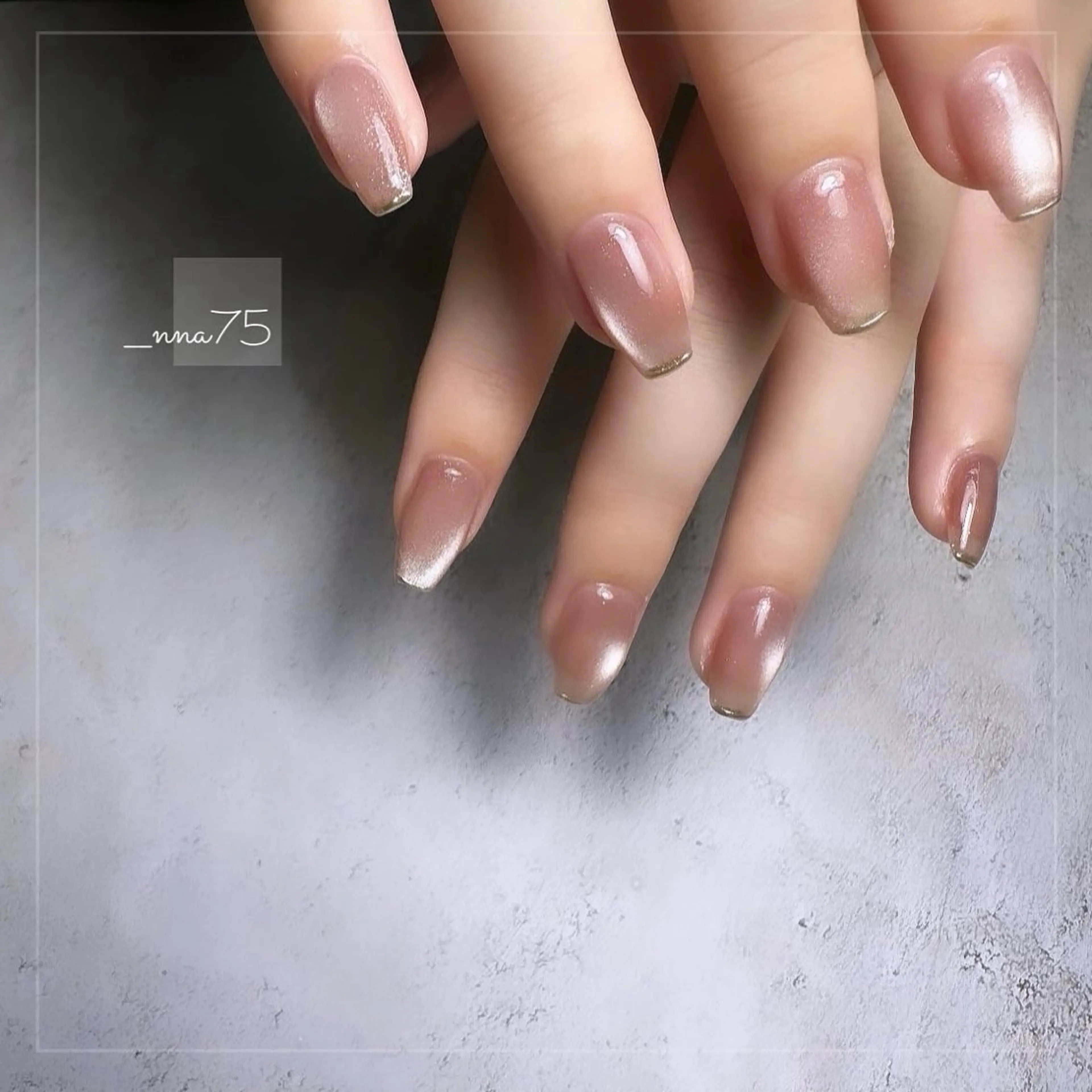 ネイル マグネットネイル ハンドネイル GRANDE OSU Anna 🧸💛のネイルデザイン