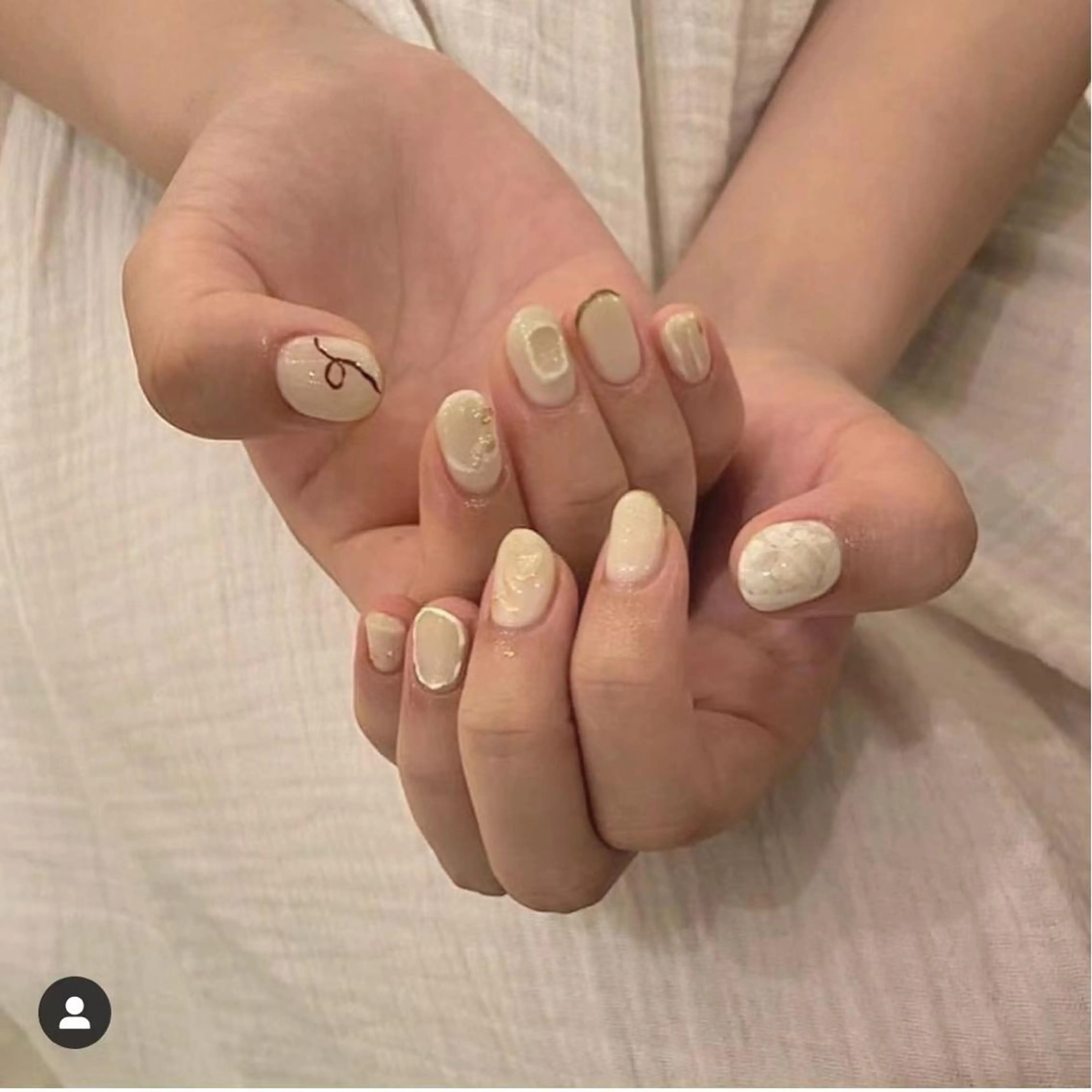 ネイル 桜ネイル クリアネイル 長さ出し フットネイル フレンチネイル 大塚眉毛|ハンドケア |肌管理の眉毛・アイブロウイメージ