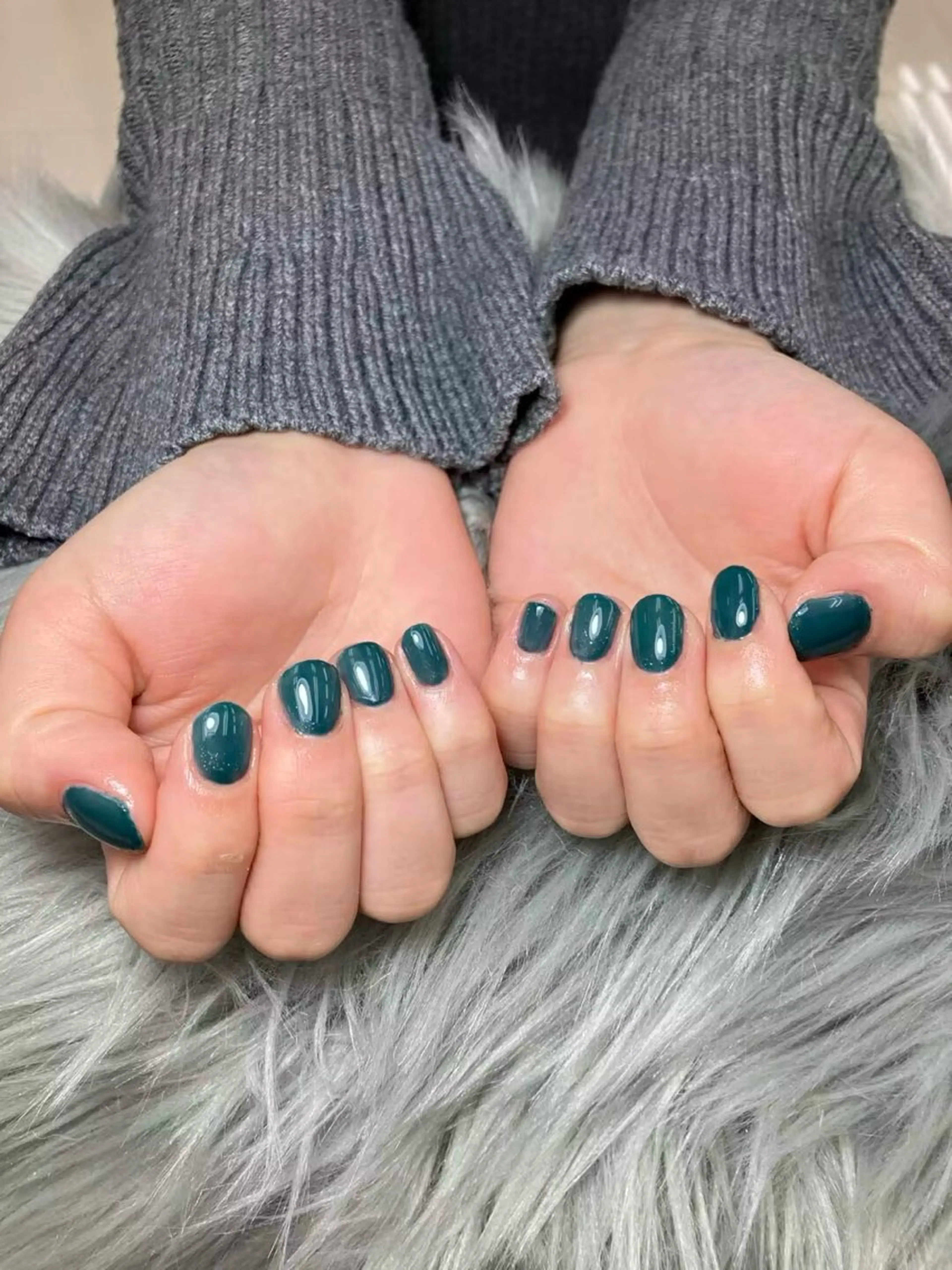 ネイル オフィスネイル ワンカラーネイル シンプルネイル ハンドネイル ハンドケア リン リンのネイルデザイン