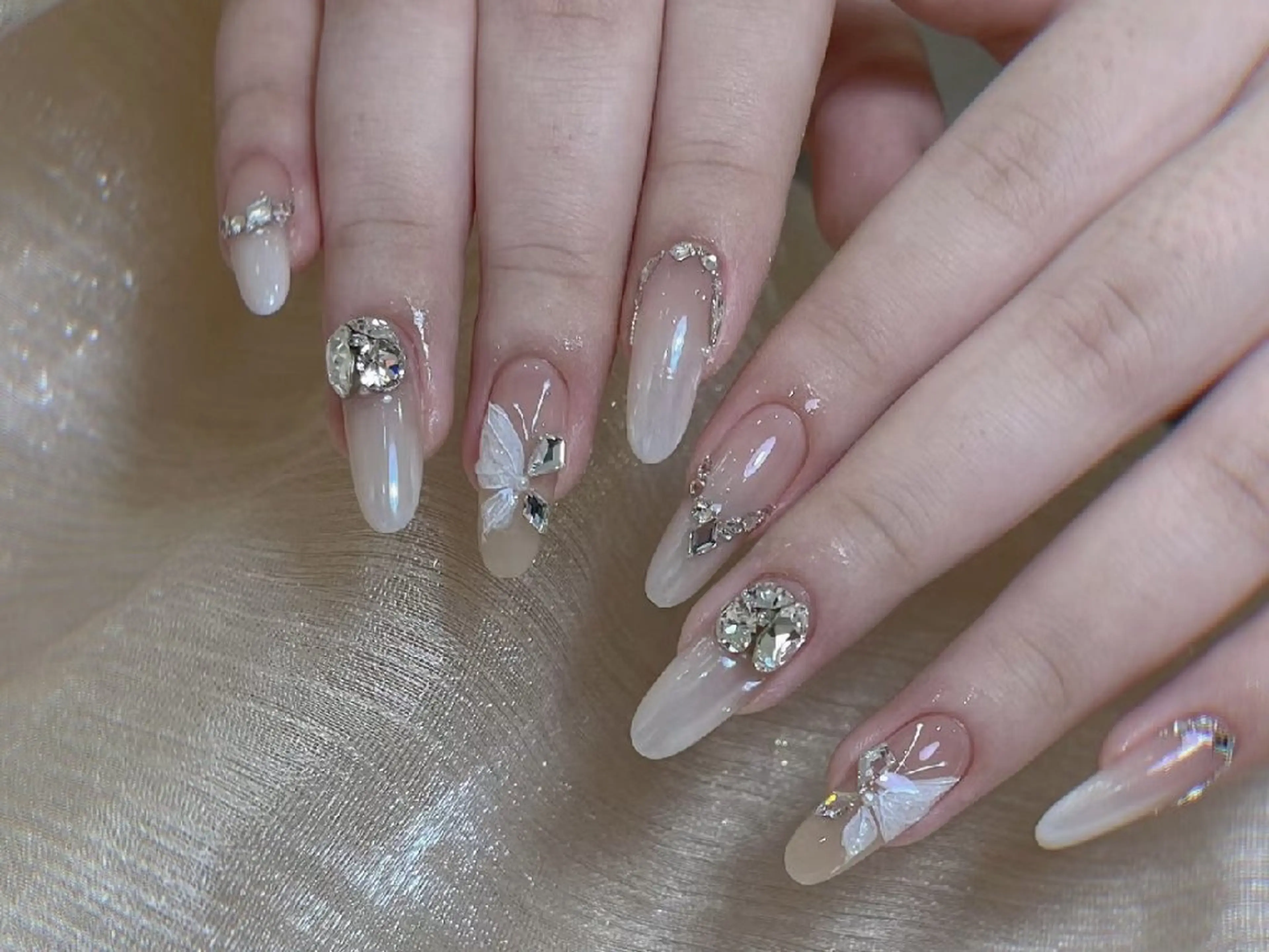 ネイル クリアネイル フレンチネイル ジェルネイル 韓国ネイル マグネットネイル ハンドネイル UM Nail Salonのネイルデザイン