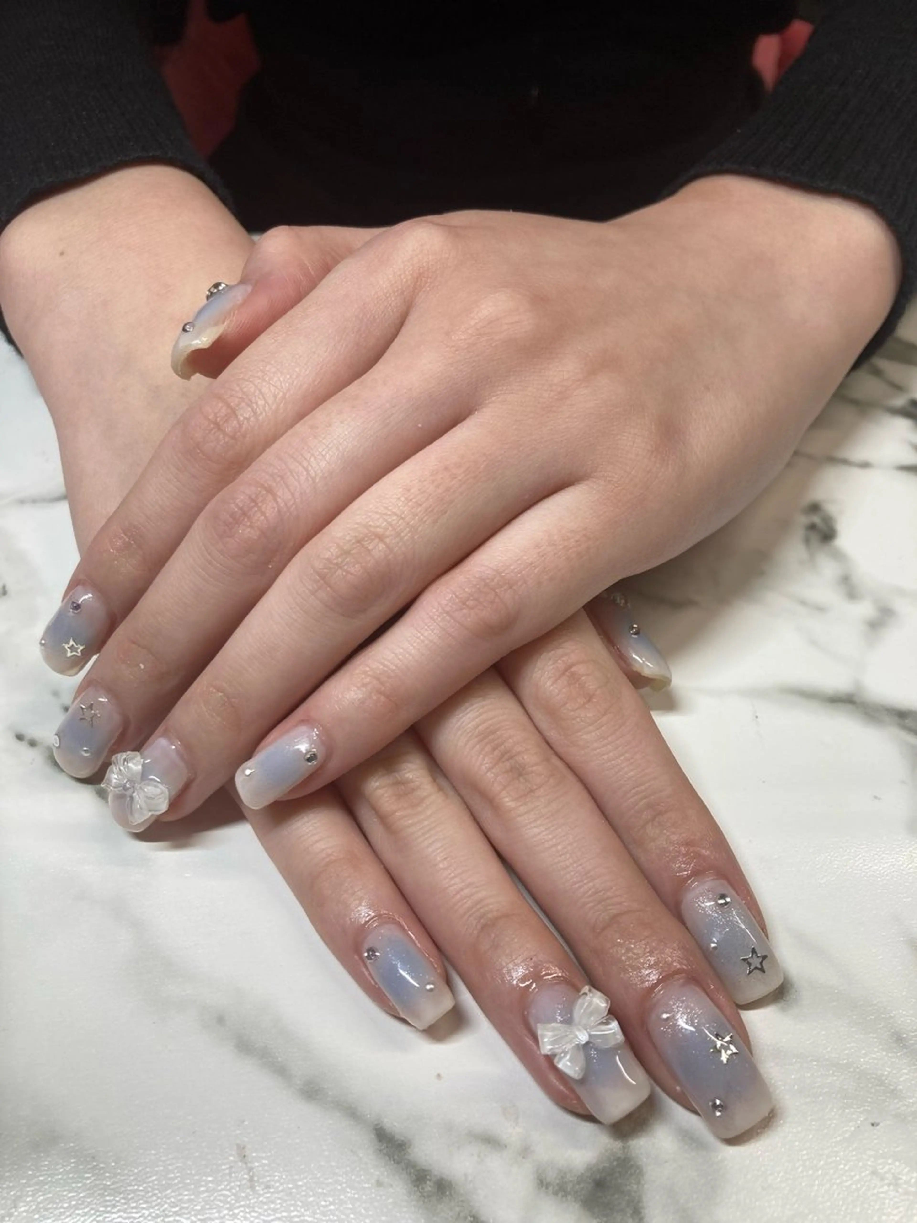 ネイル 持ち込み シンプルネイル ハンドネイル Henna nail  salon所属・Henna nailのネイルデザイン