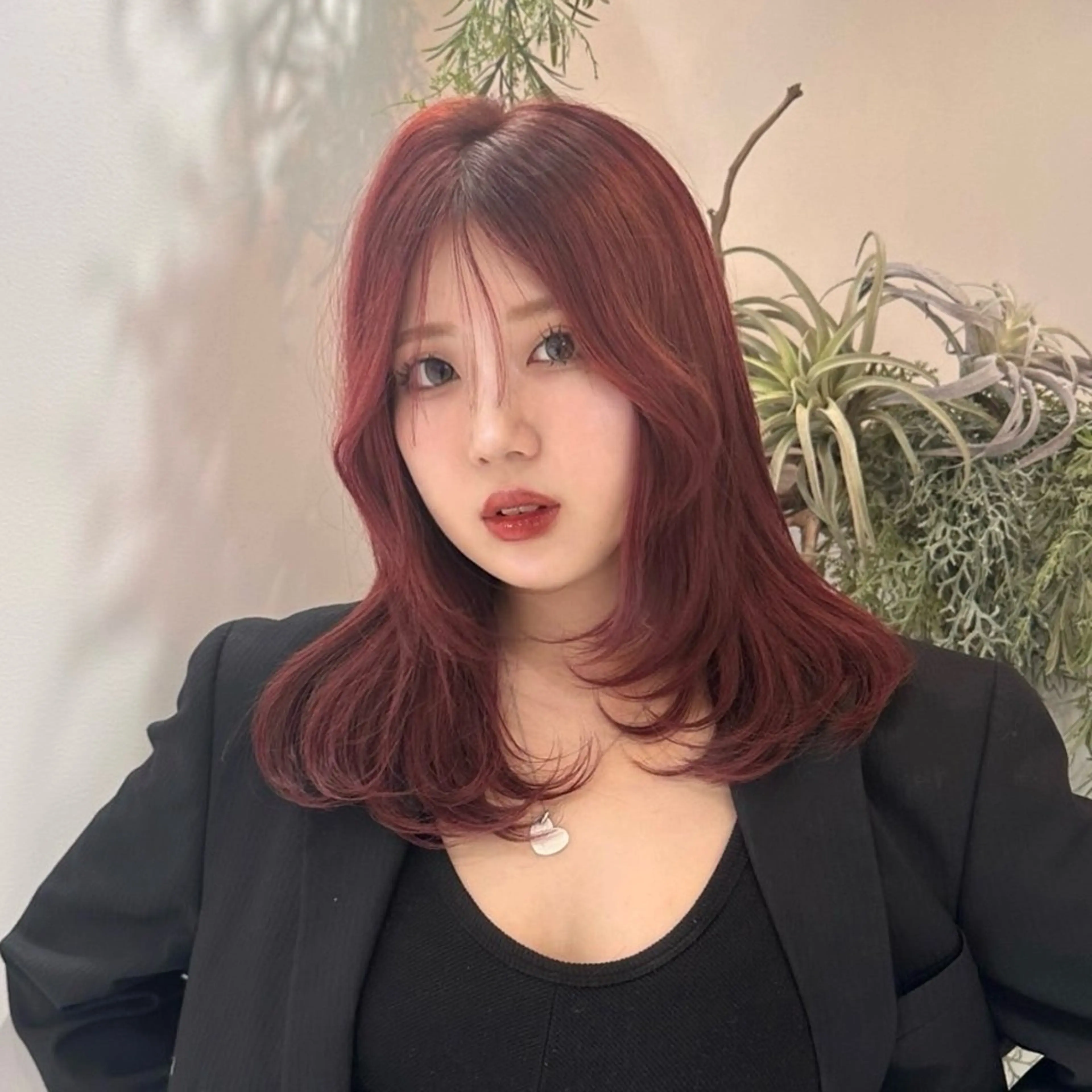 カラー 👽個性派ネイル🎀 komachiのヘアスタイル