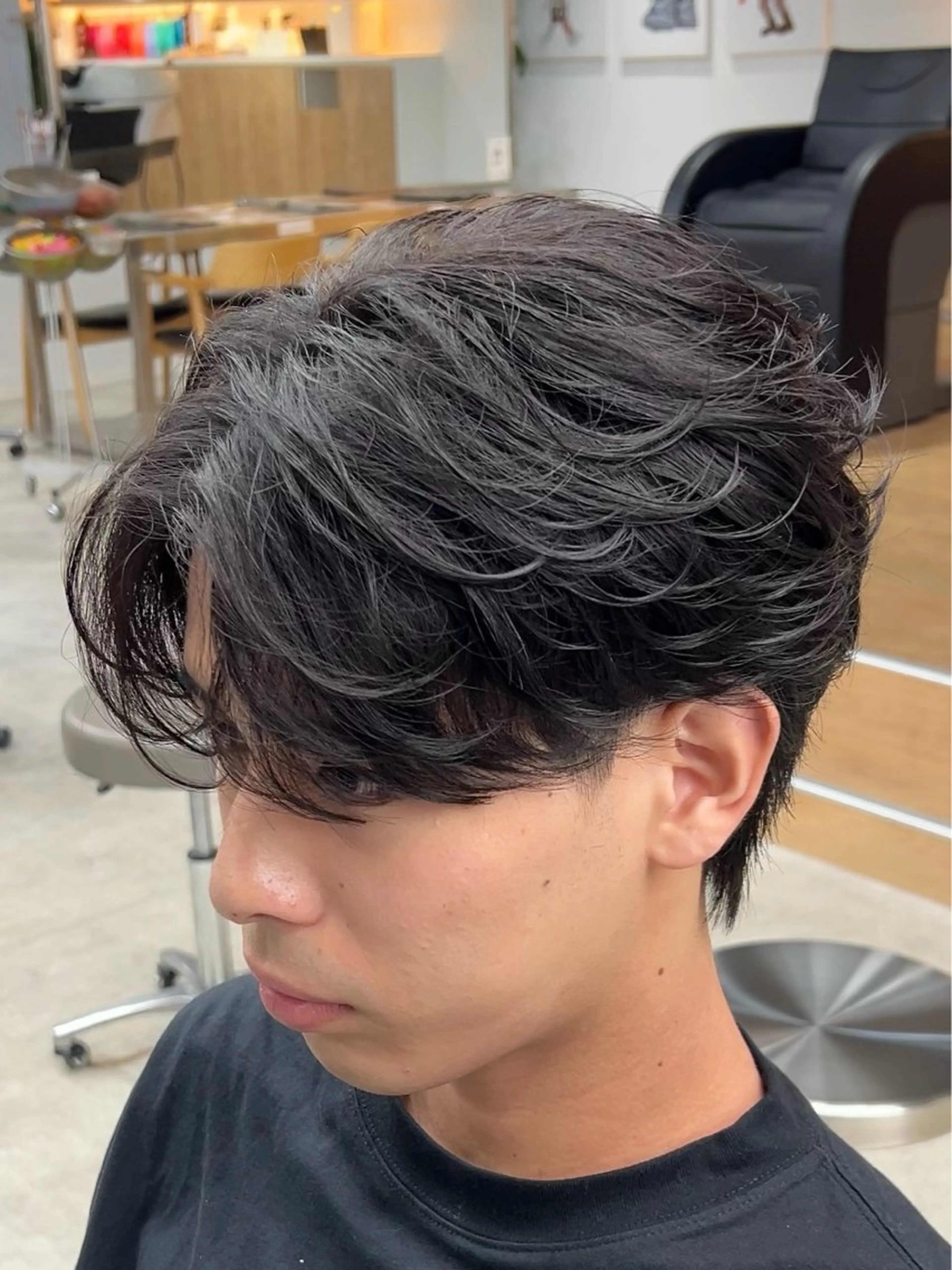 ショート パーマ メンズ センターパート フェザーパーマ メンズパーマ ショートヘア カット パーマ メンズパーマ/ 新潟駅/佐藤裕のヘアスタイル