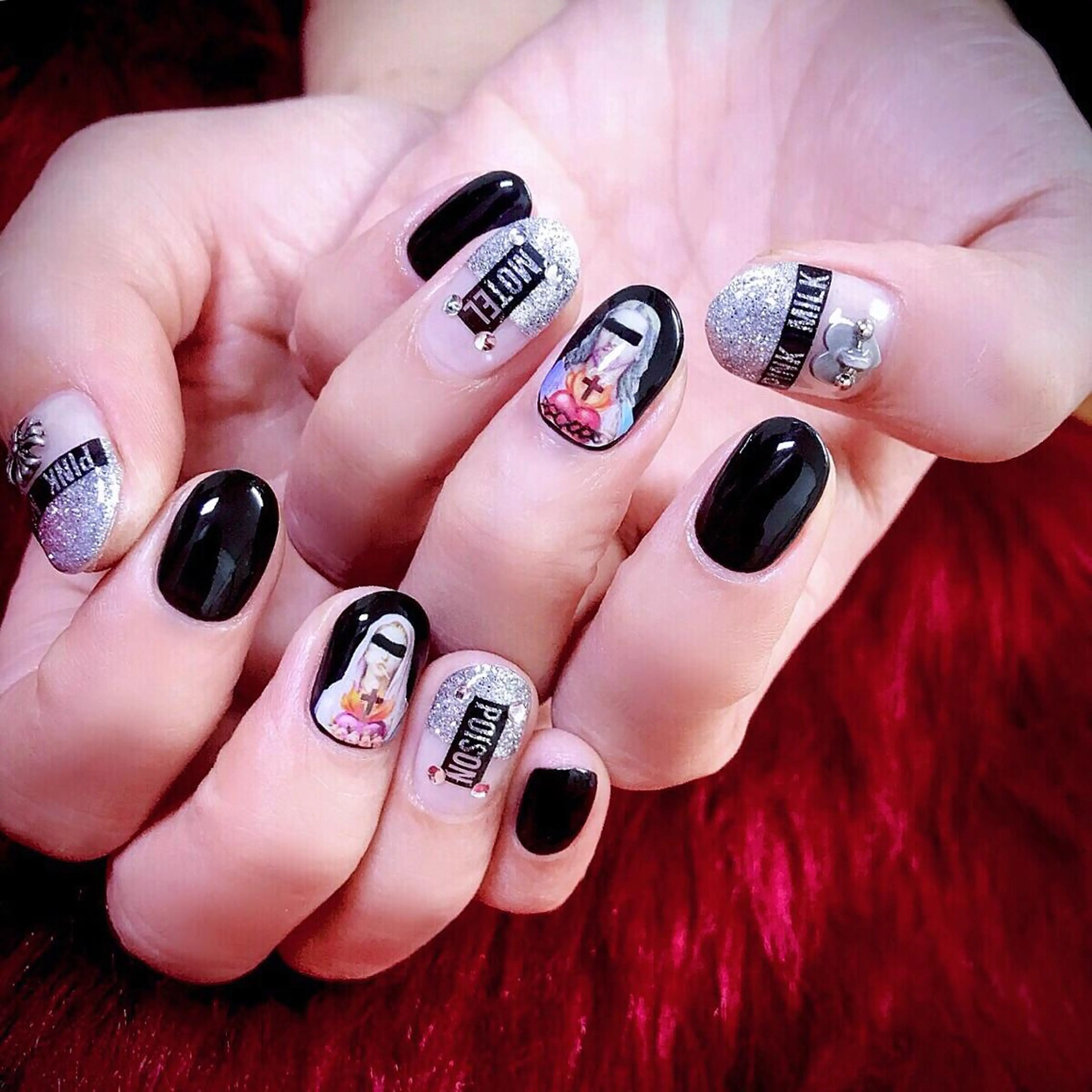 ネイル NOIROUGE所属・NOI ROUGEのネイルデザイン