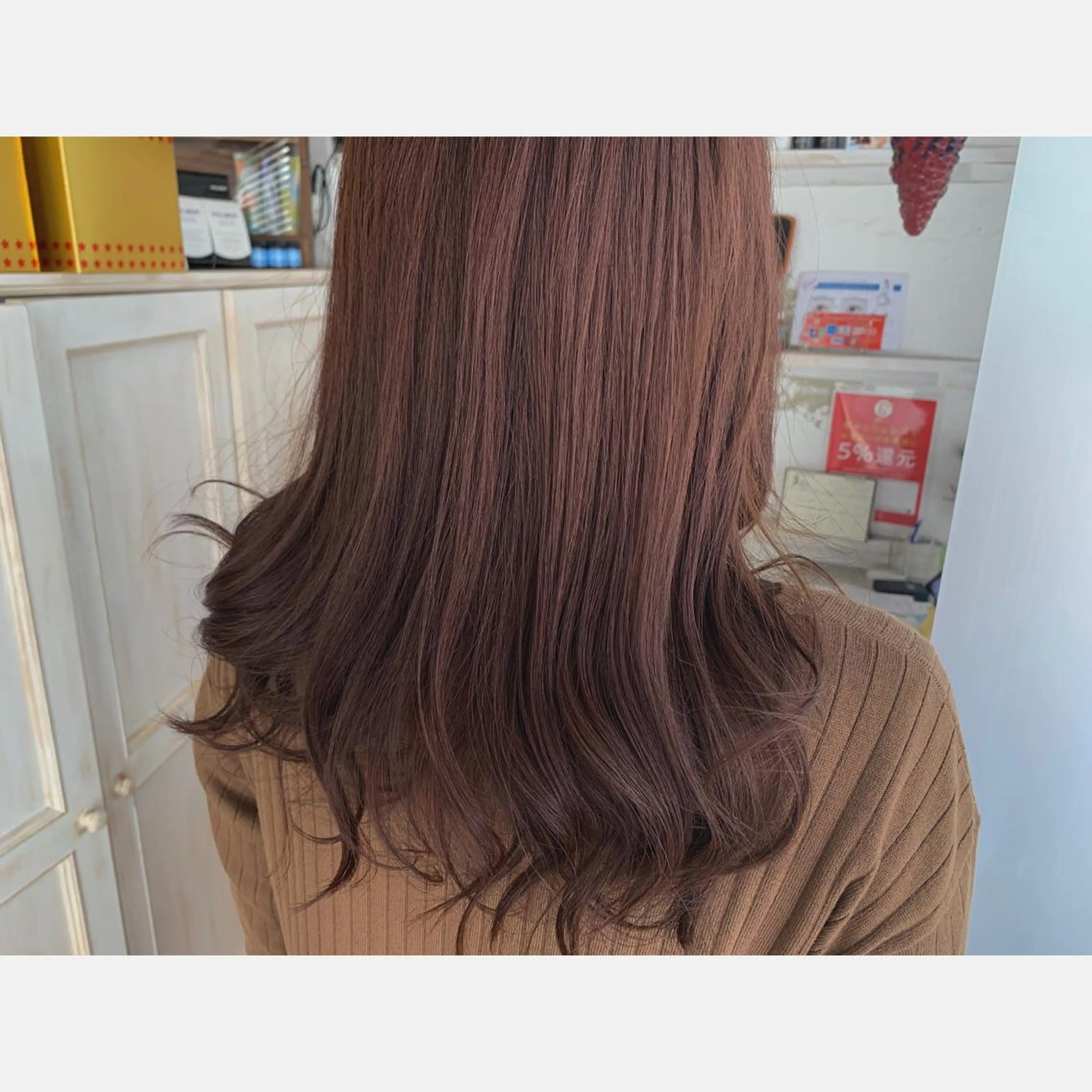 ロング カラー カット ヘアカラー fio マナミのヘアスタイル